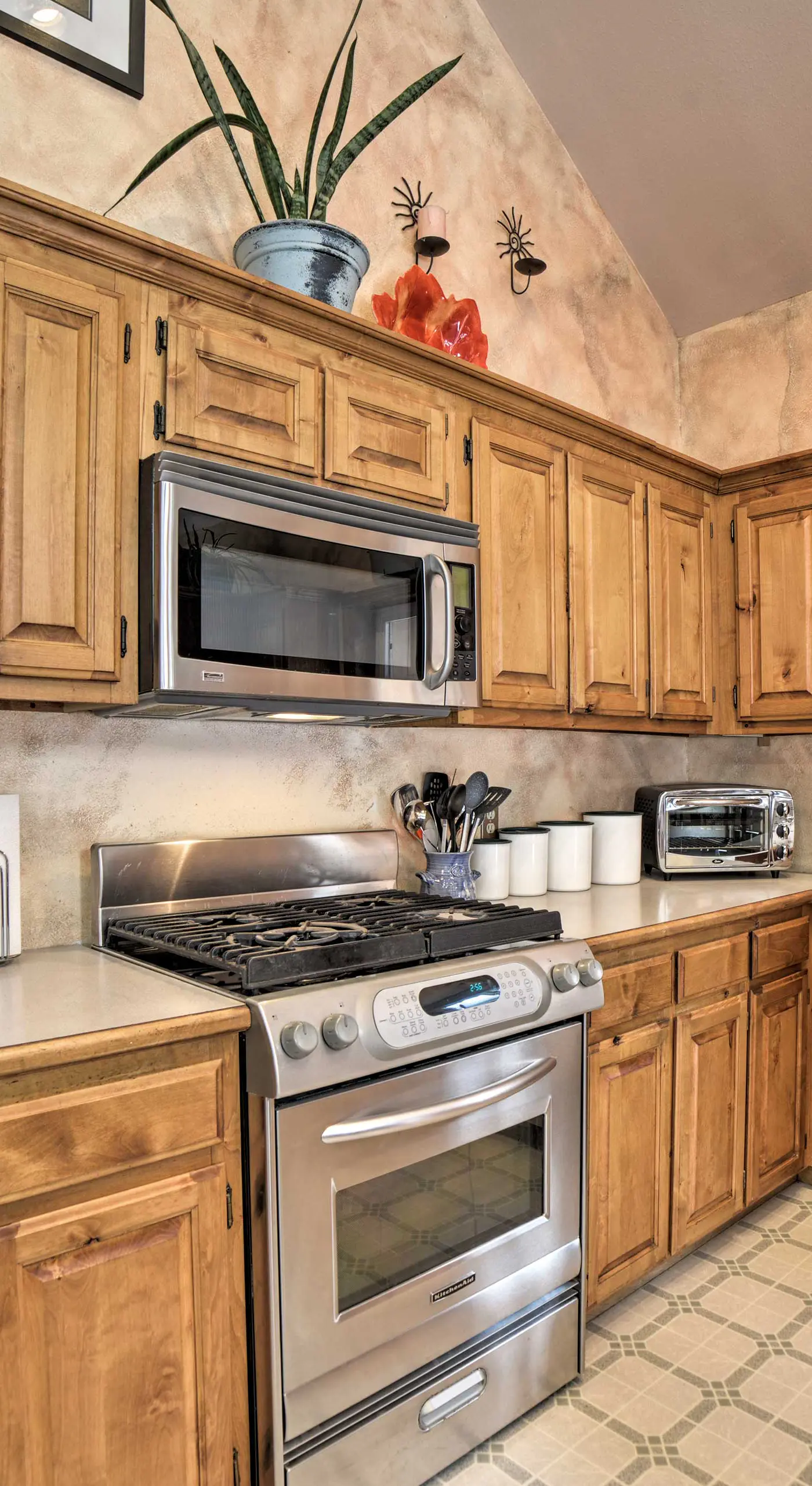 Cozy Home w/ Mountain Views Near Ouray Hot Springs