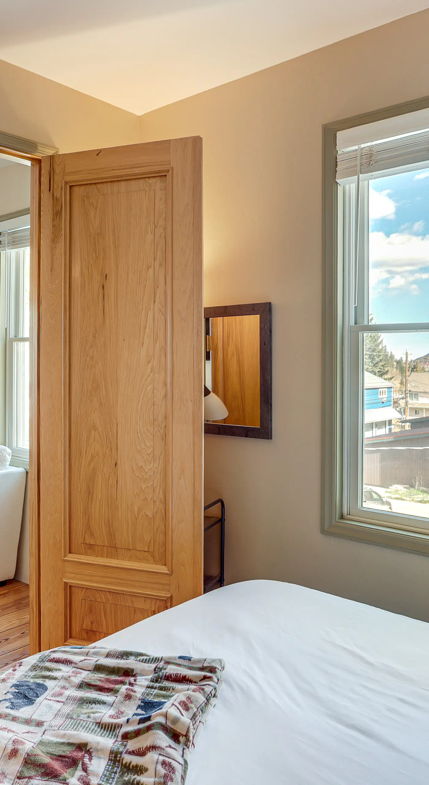 Walk to Hot Springs: Updated Retreat in Dtwn Ouray