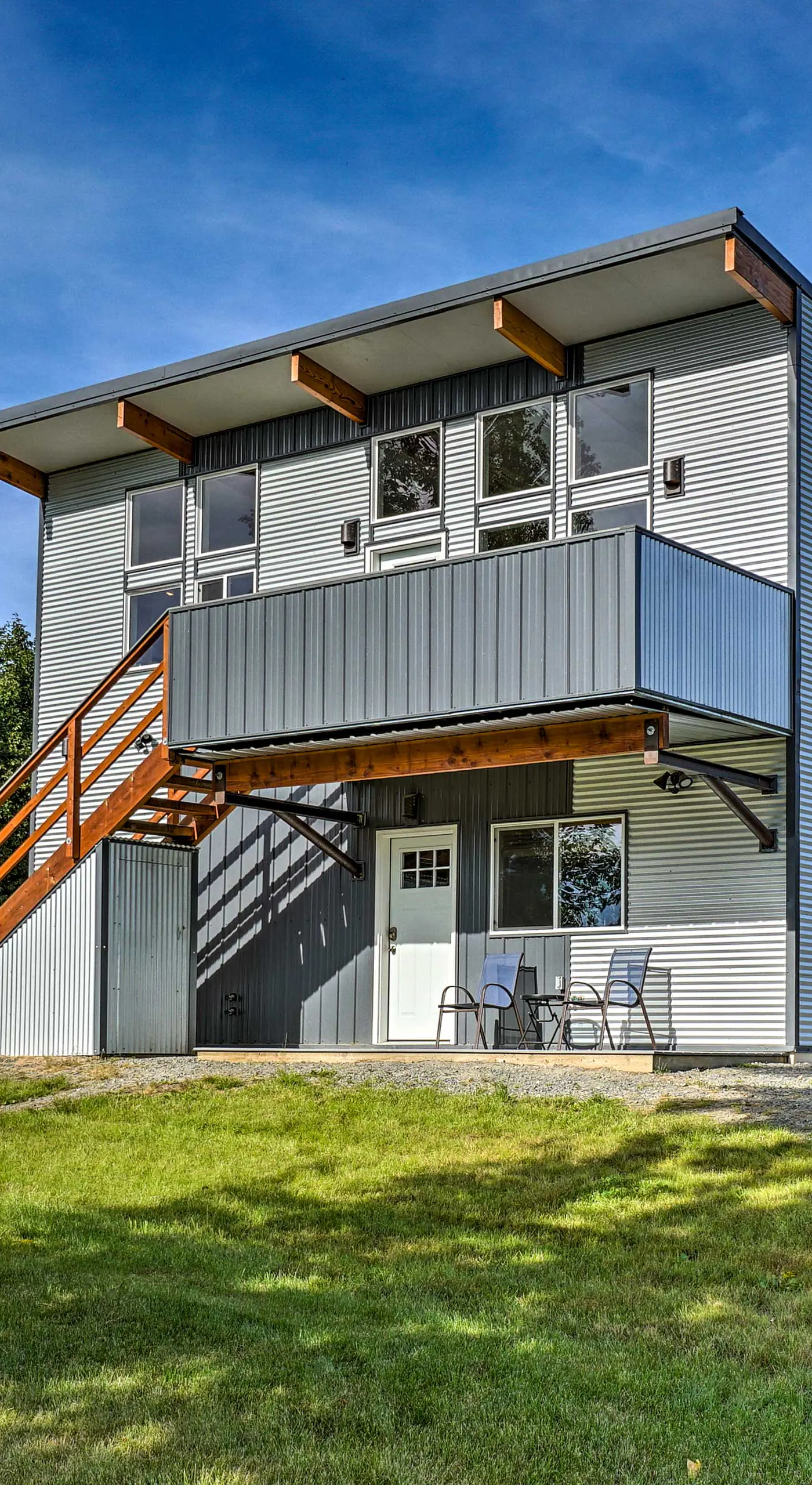 Secluded Getaway w/ Deck, Steps to Fritz Creek!