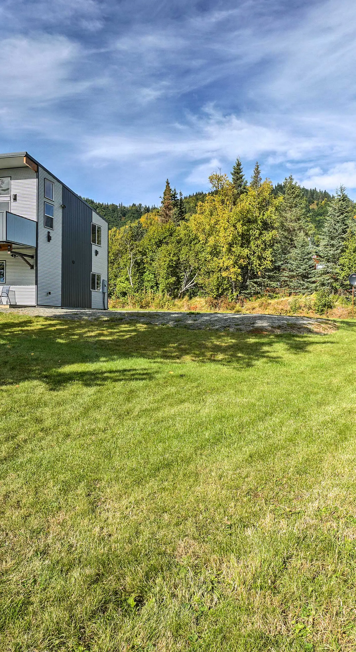 Secluded Getaway w/ Deck, Steps to Fritz Creek!