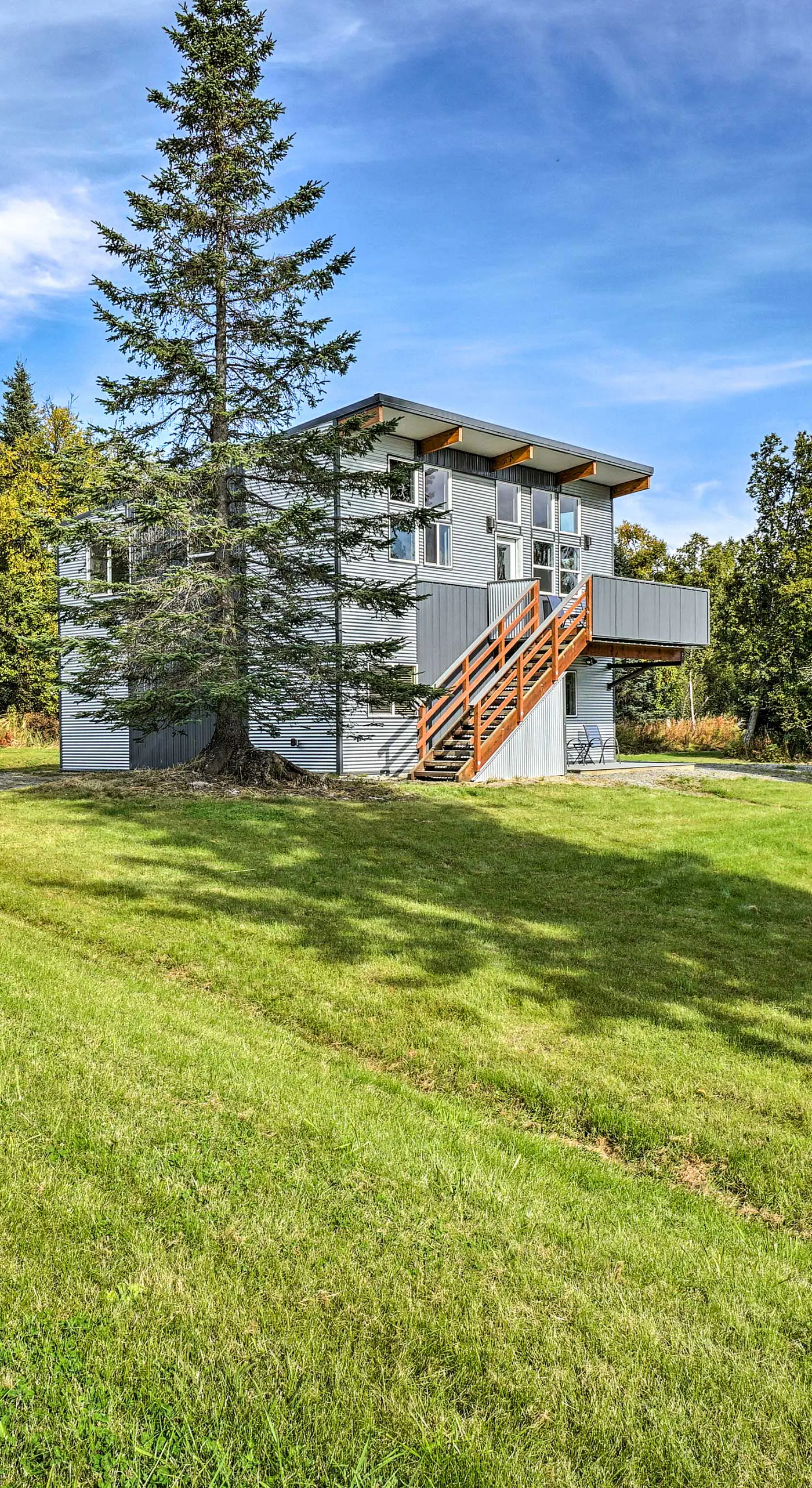 Secluded Getaway w/ Deck, Steps to Fritz Creek!