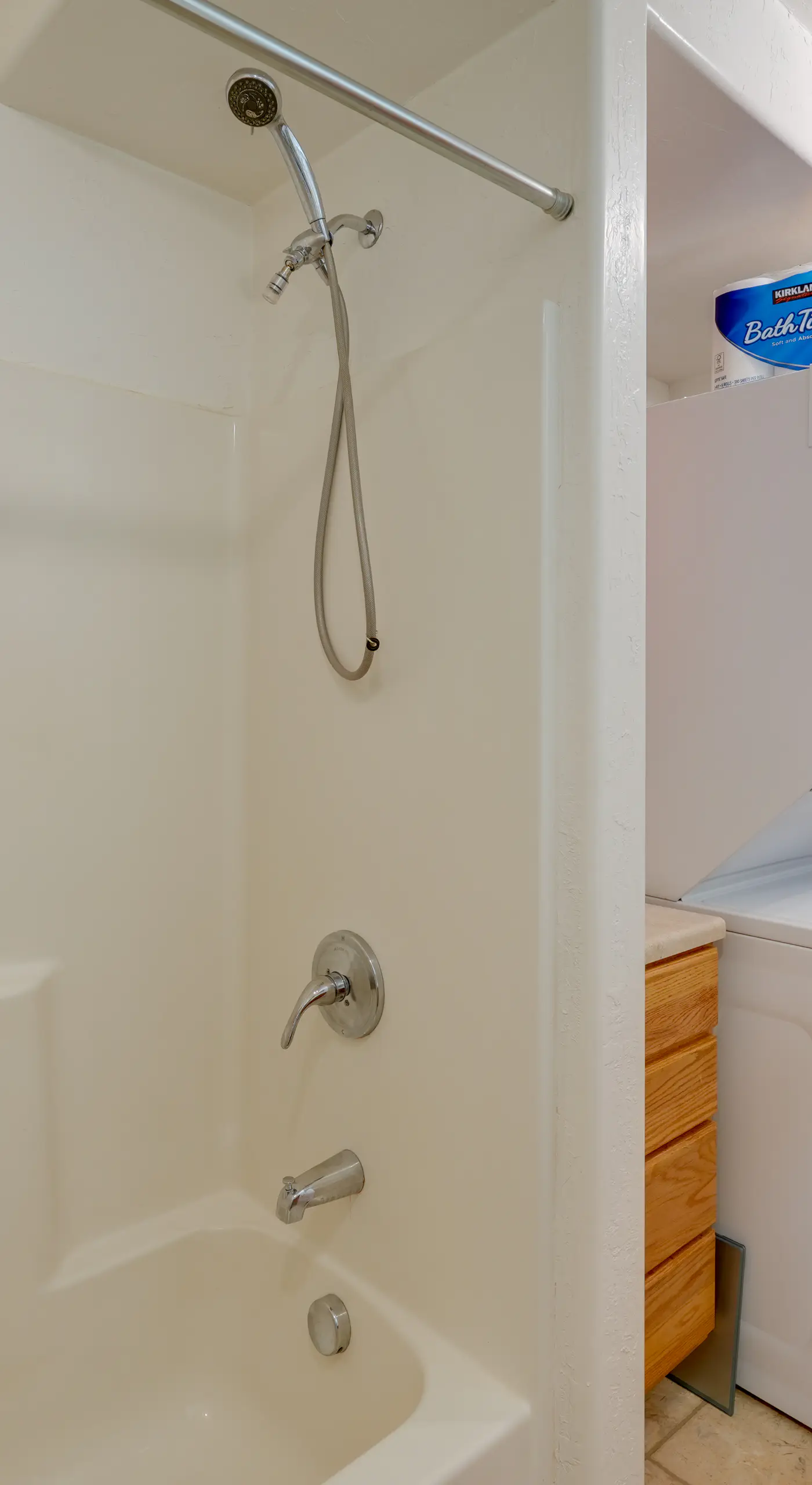 Bring Your Pets! Secluded Homer Escape w/ Deck