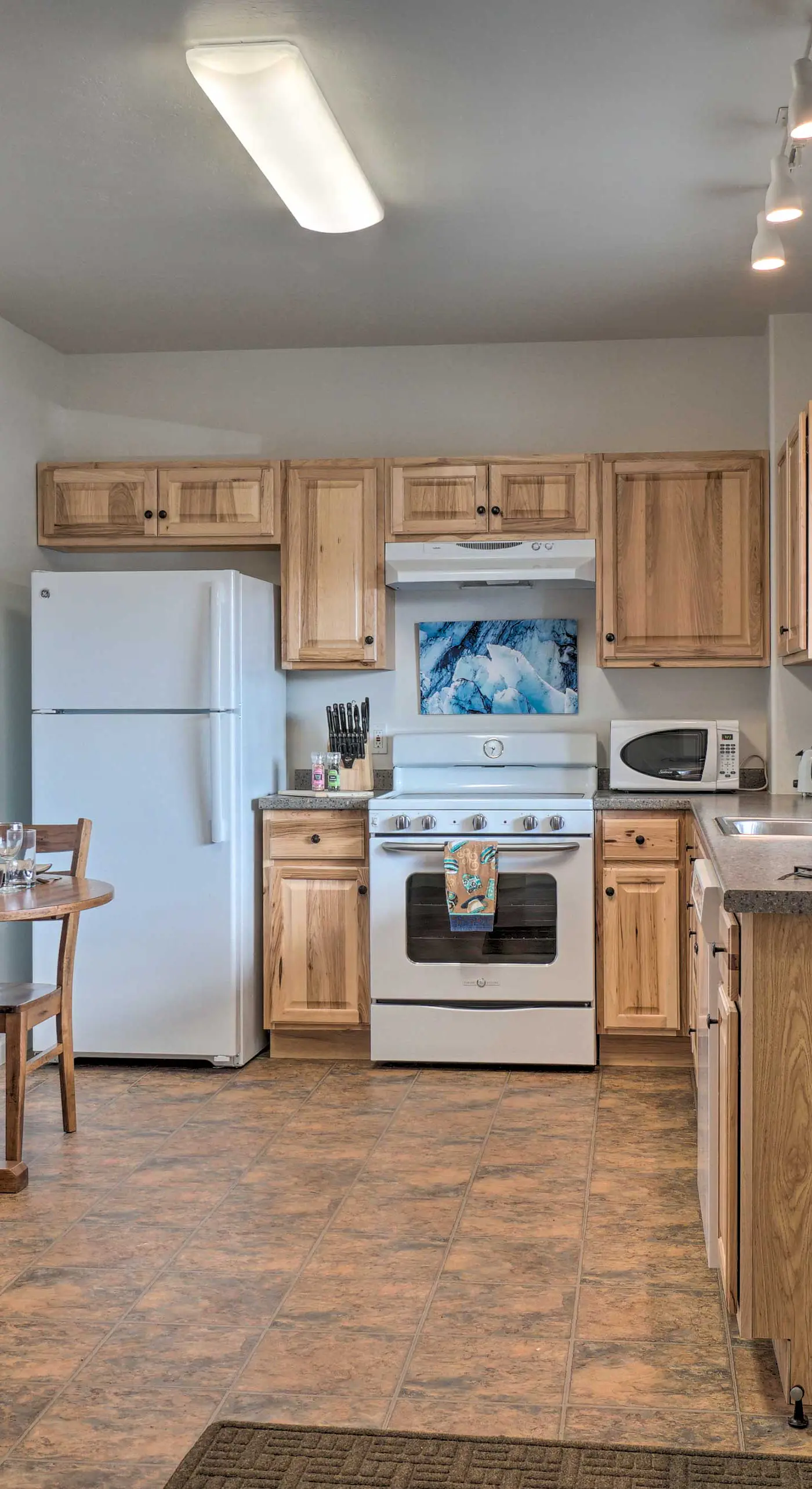 Homer Hideaway on Fritz ‘Creekside’ - Pets Welcome