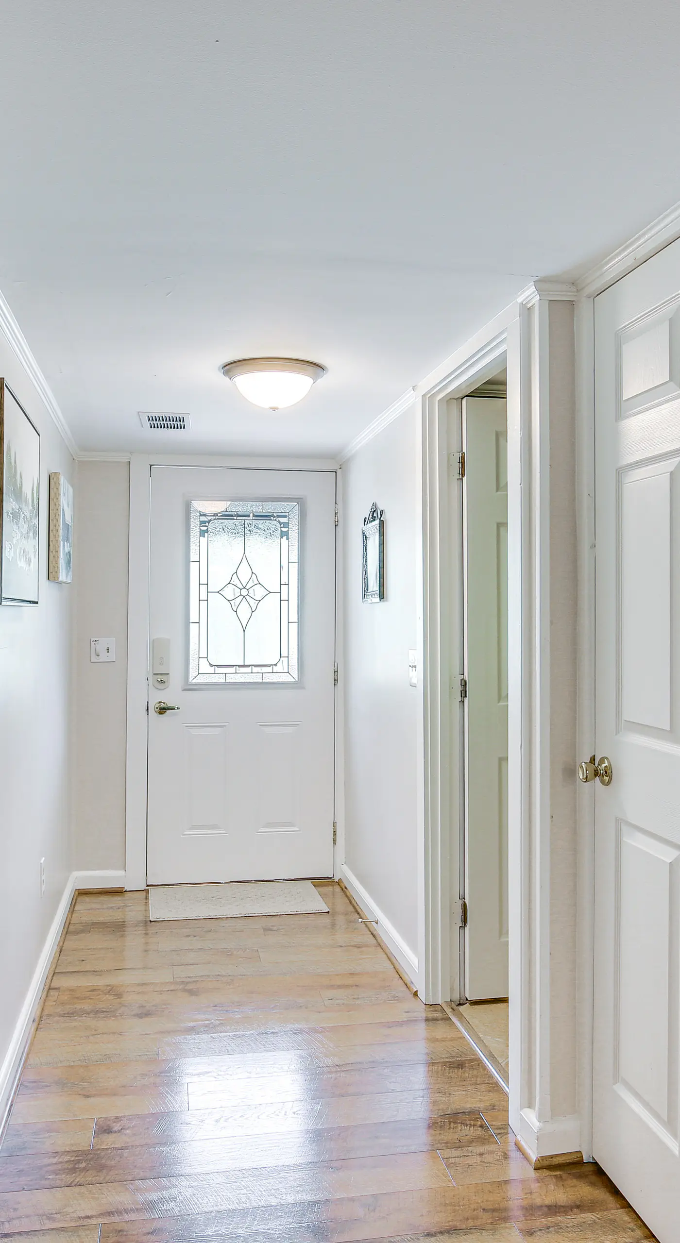 Aiken Apt w/ Garden-View Balcony: Half-Mi to Dtwn!
