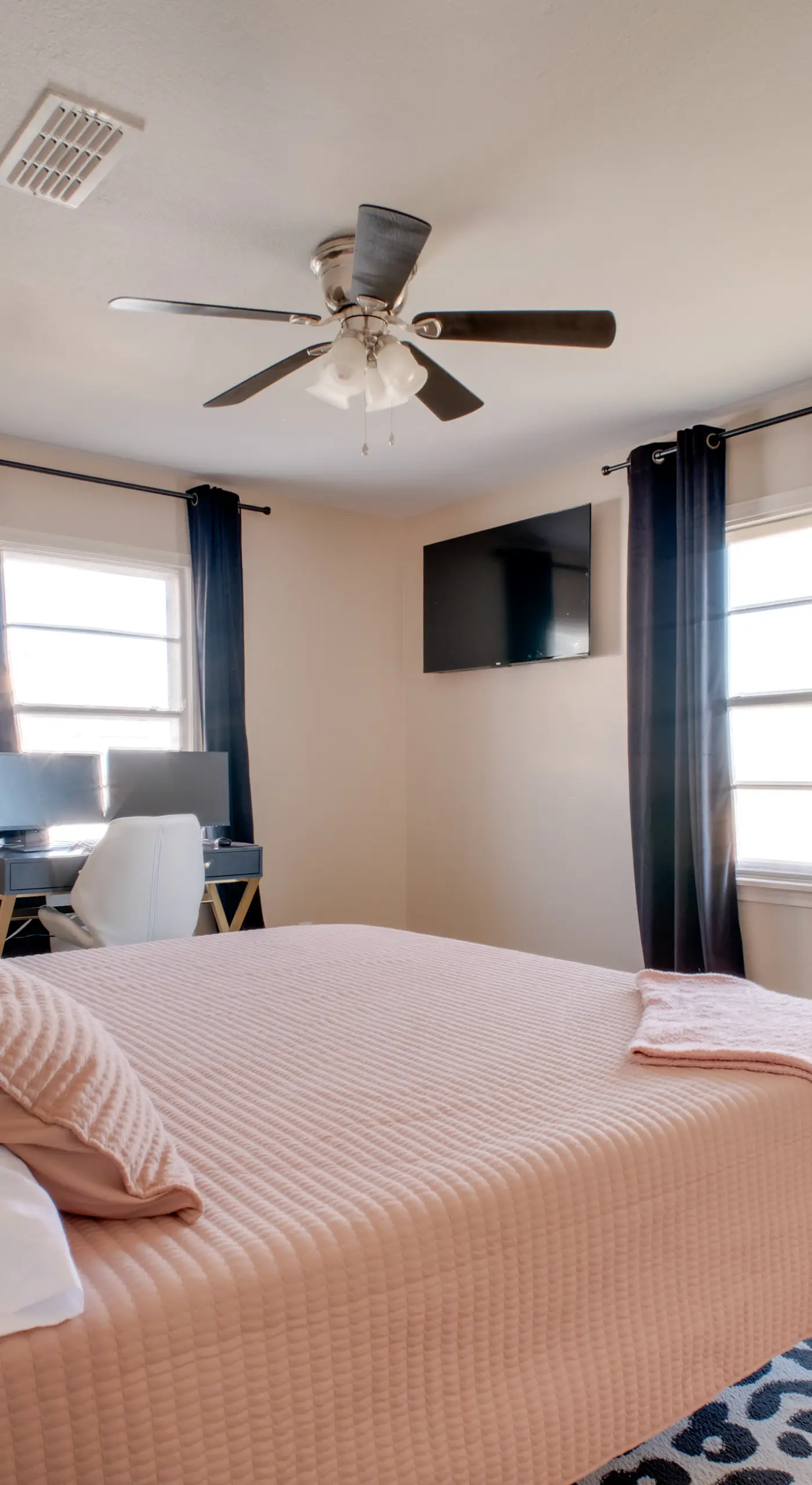 4 Mi to TTU: Remodeled Retreat w/ Fenced Yard!