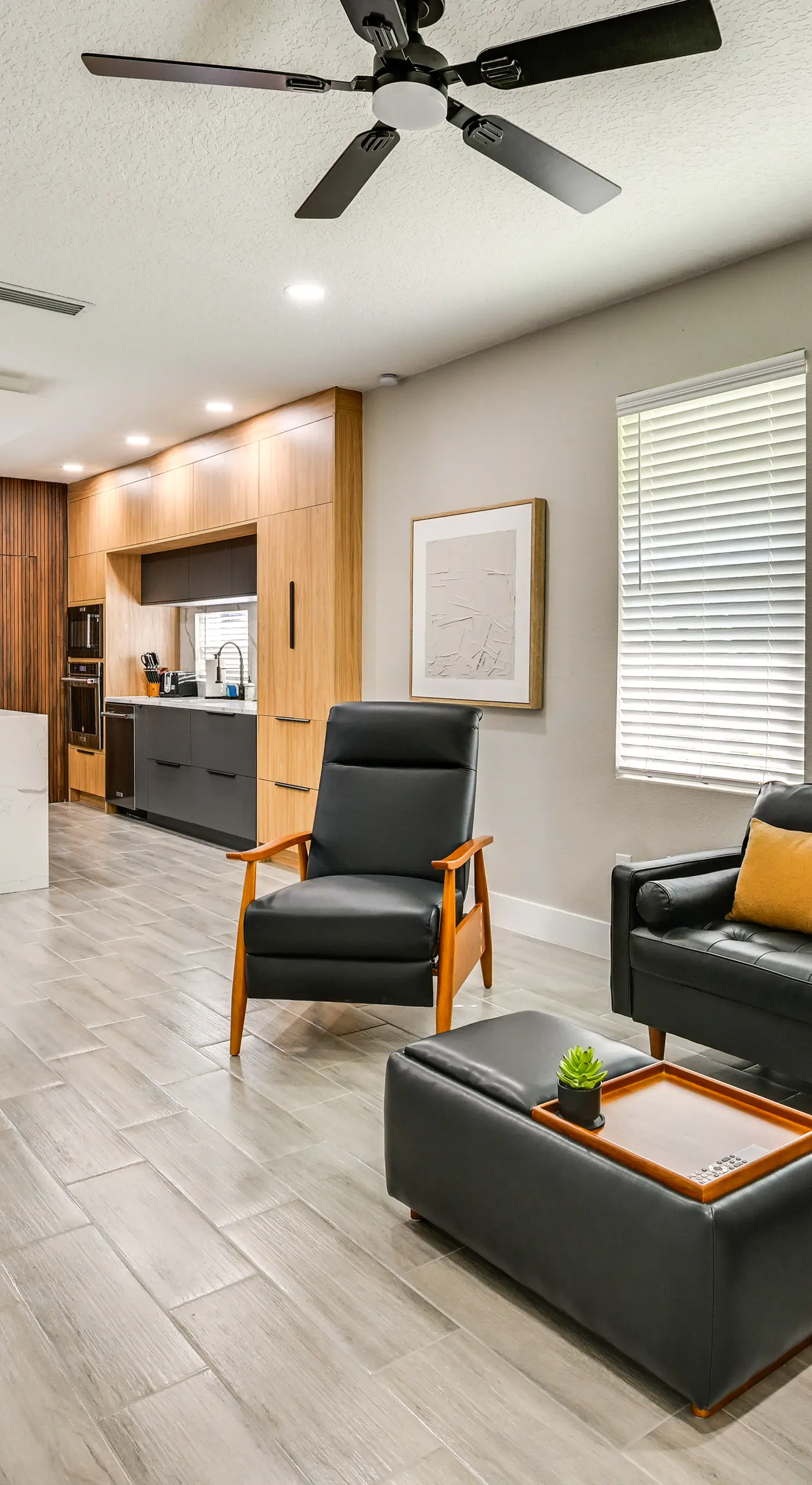 Modern Lakeland Golf Retreat w/ Putting Green