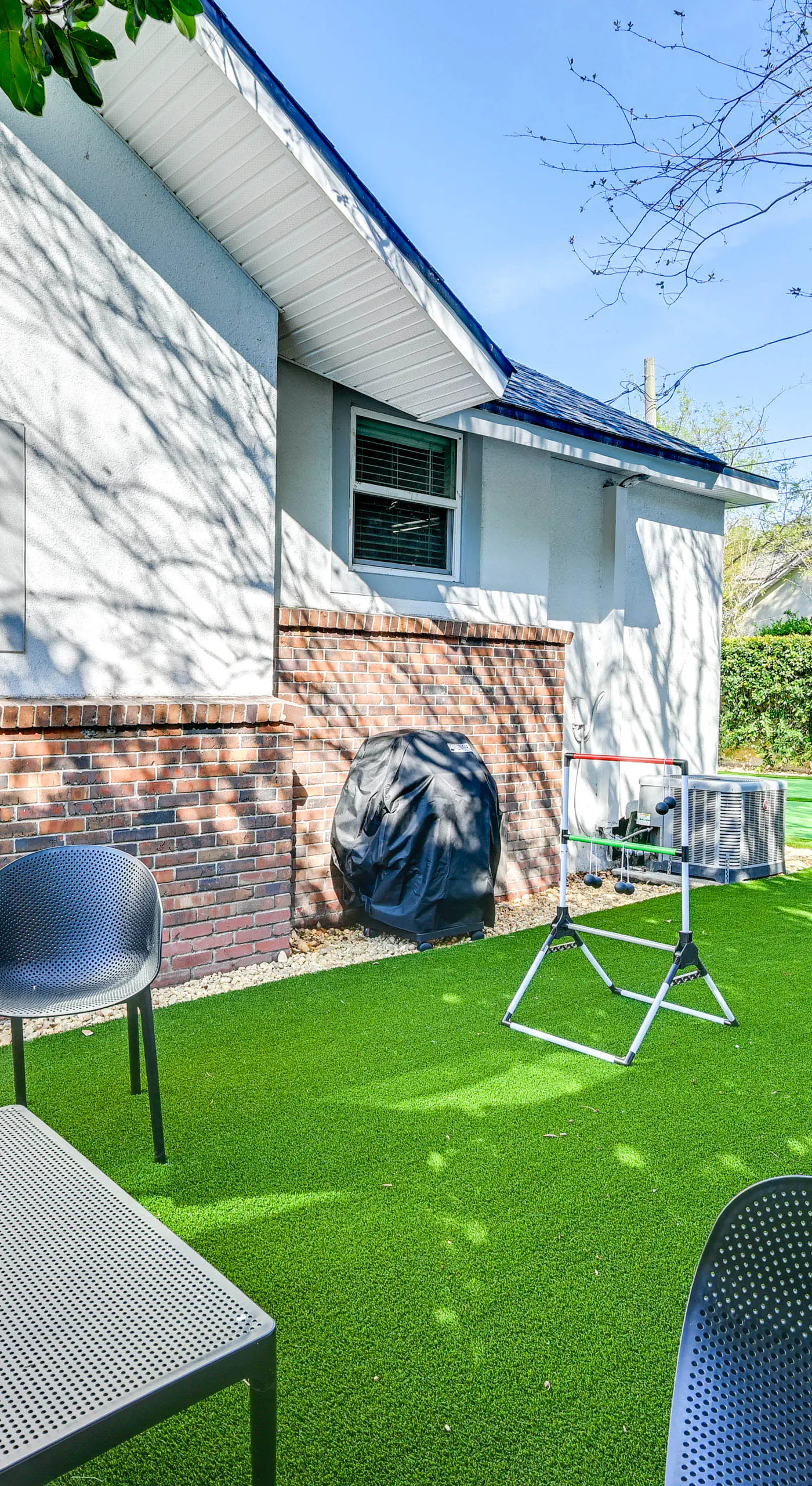 Modern Lakeland Golf Retreat w/ Putting Green