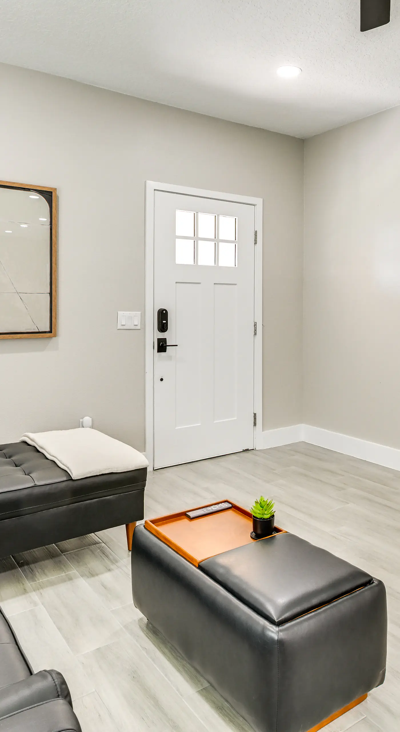 Modern Lakeland Golf Retreat w/ Putting Green