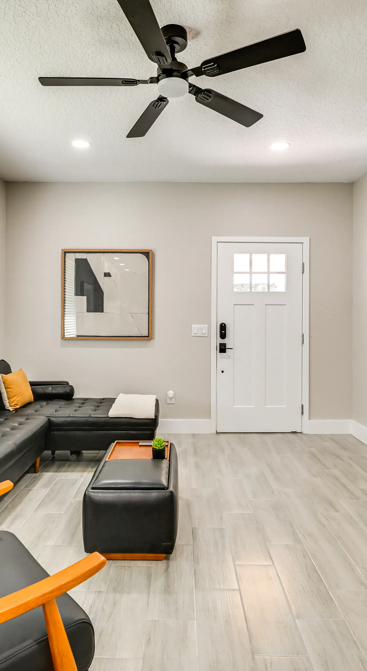 Modern Lakeland Golf Retreat w/ Putting Green