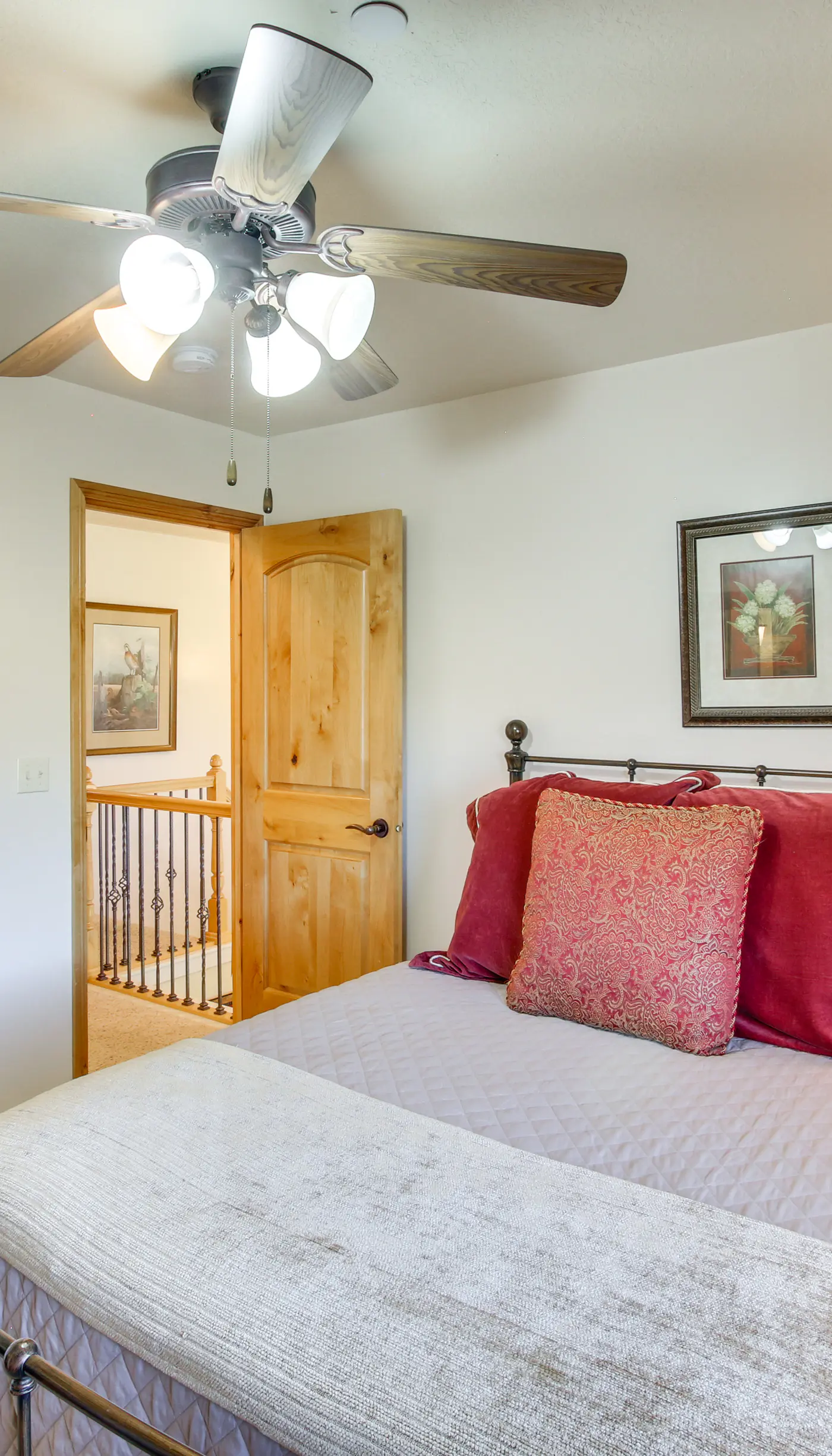 Eden Townhome w/ Mtn View + Shuttle to Powder Mtn!