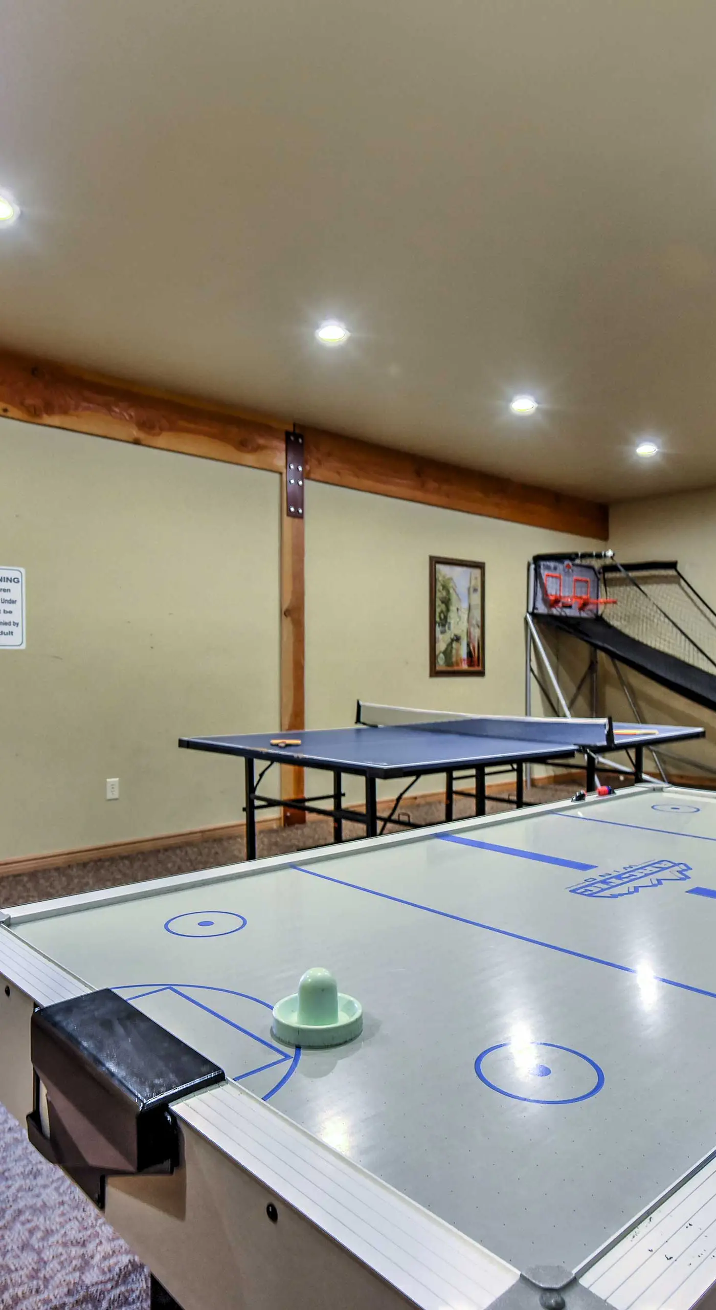 Eden Townhome w/ Mtn View + Shuttle to Powder Mtn!
