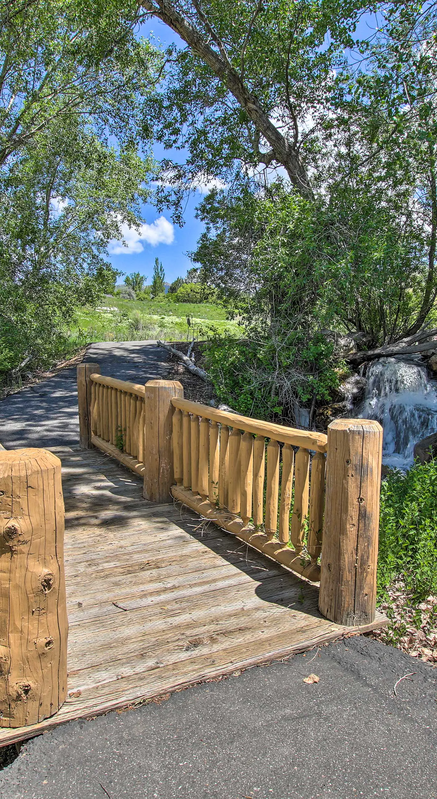 Eden Townhome w/ Mtn View + Shuttle to Powder Mtn!