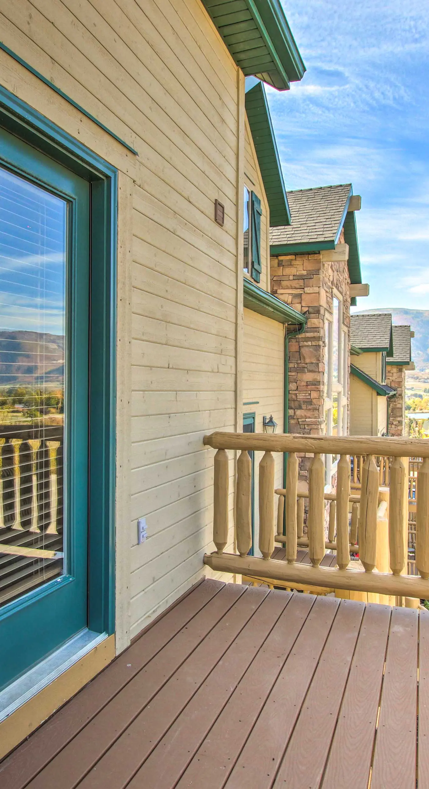 Cozy Eden Condo Retreat < 6 Mi to Ski Resort!