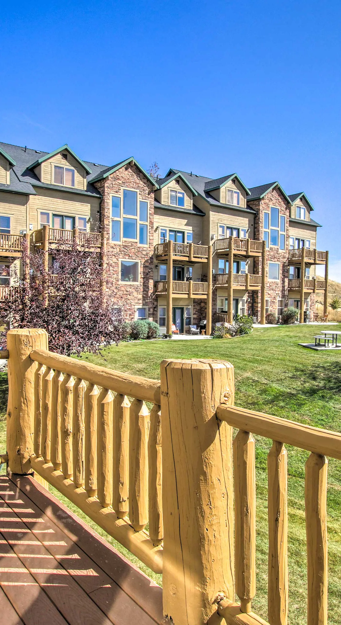 Cozy Eden Condo Retreat < 6 Mi to Ski Resort!