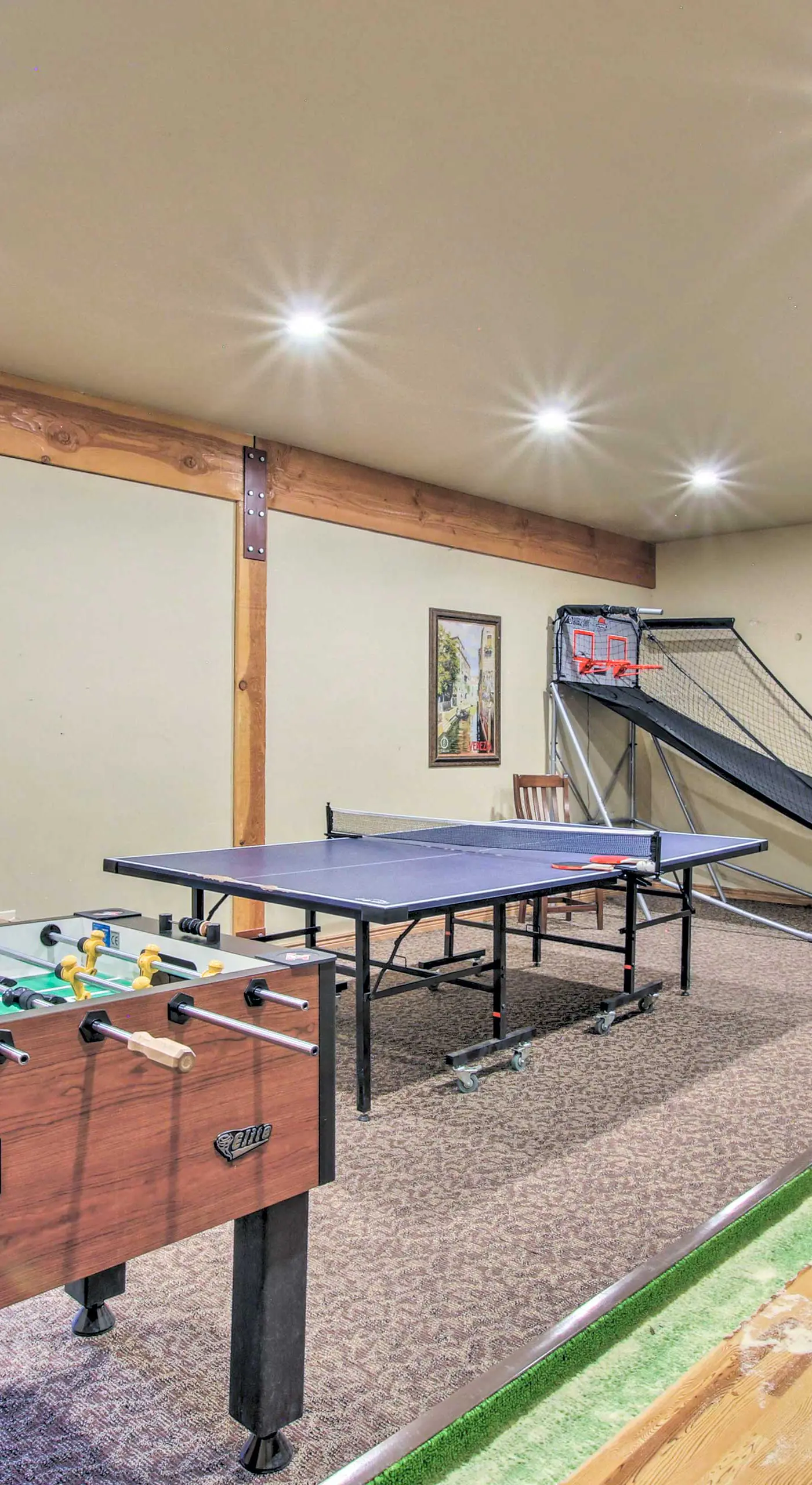 Cozy Eden Condo Retreat < 6 Mi to Ski Resort!