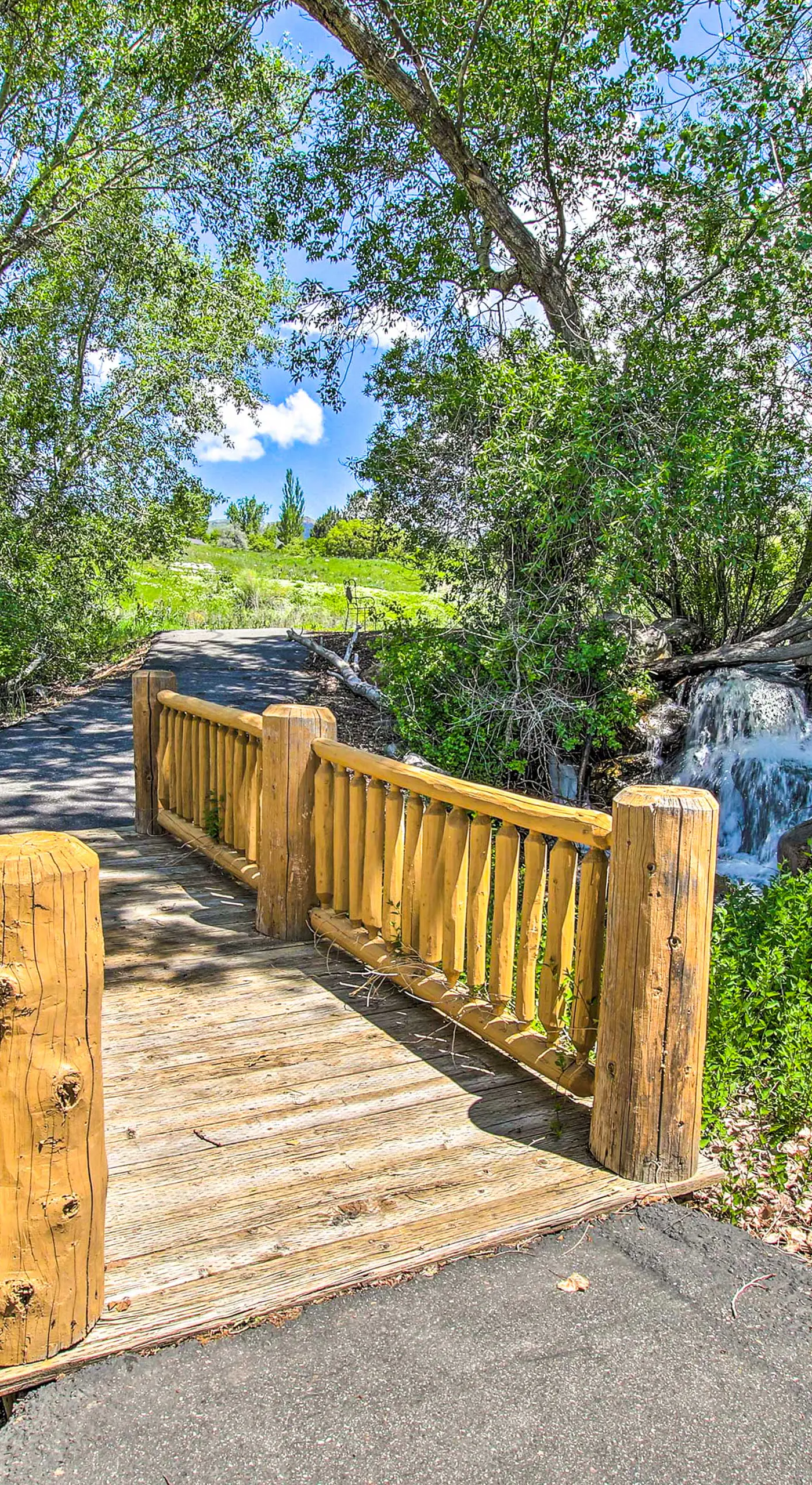 Cozy Eden Condo Retreat < 6 Mi to Ski Resort!