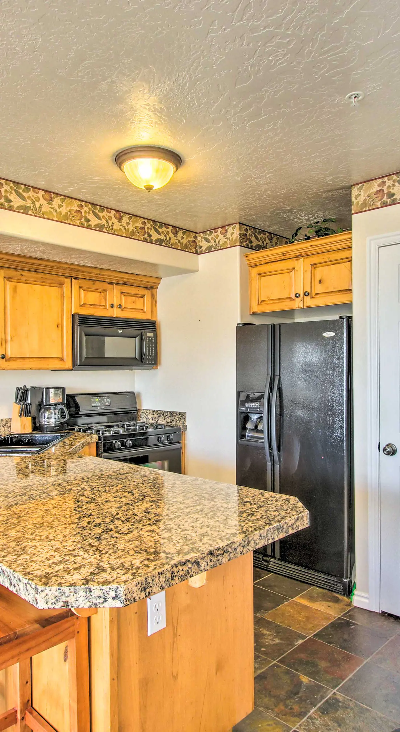 Cozy Eden Condo Retreat < 6 Mi to Ski Resort!