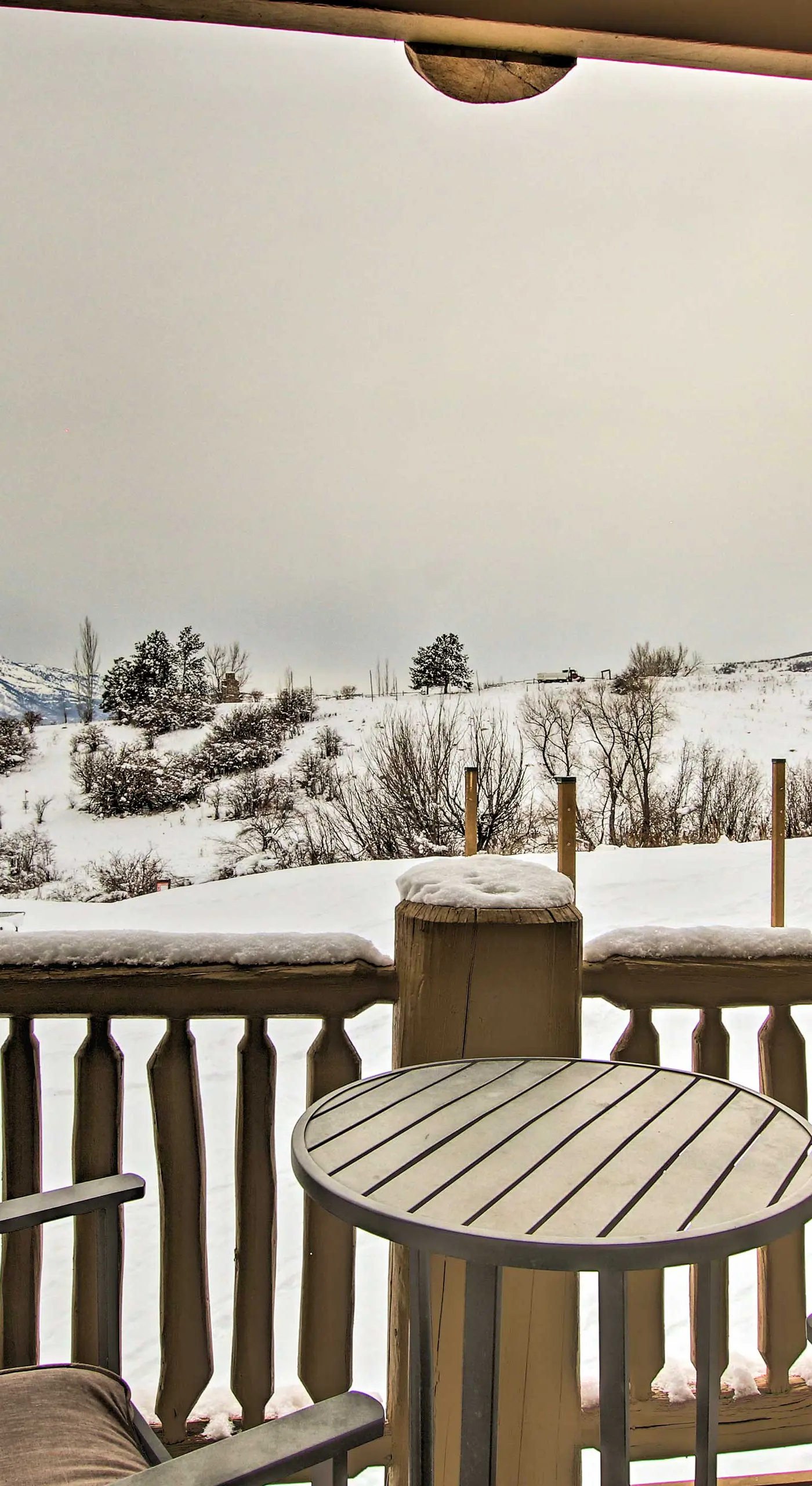 Cozy Eden Condo w/ Mtn Views in Wolf Creek Resort!