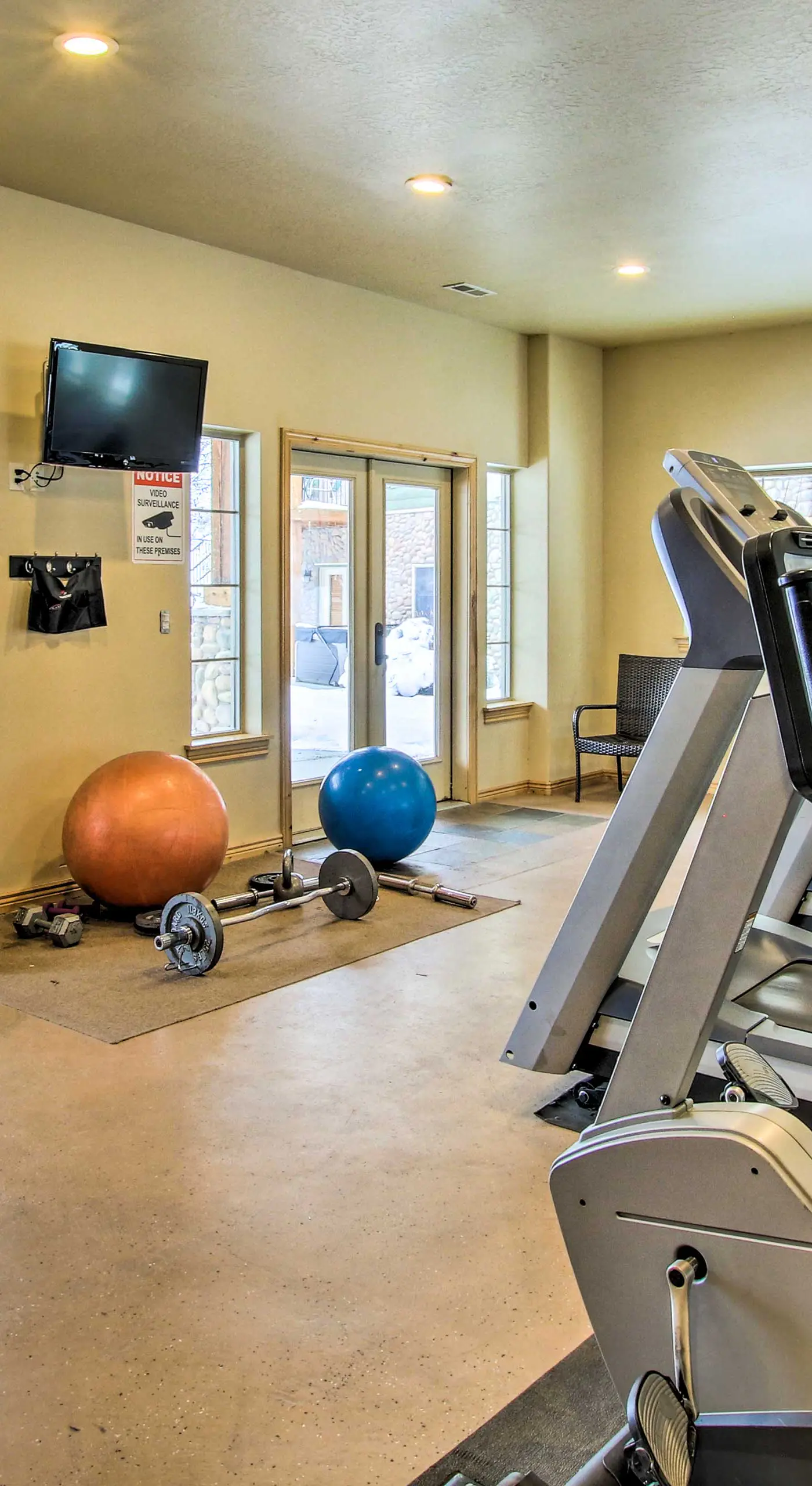 Cozy Eden Condo w/ Mtn Views in Wolf Creek Resort!