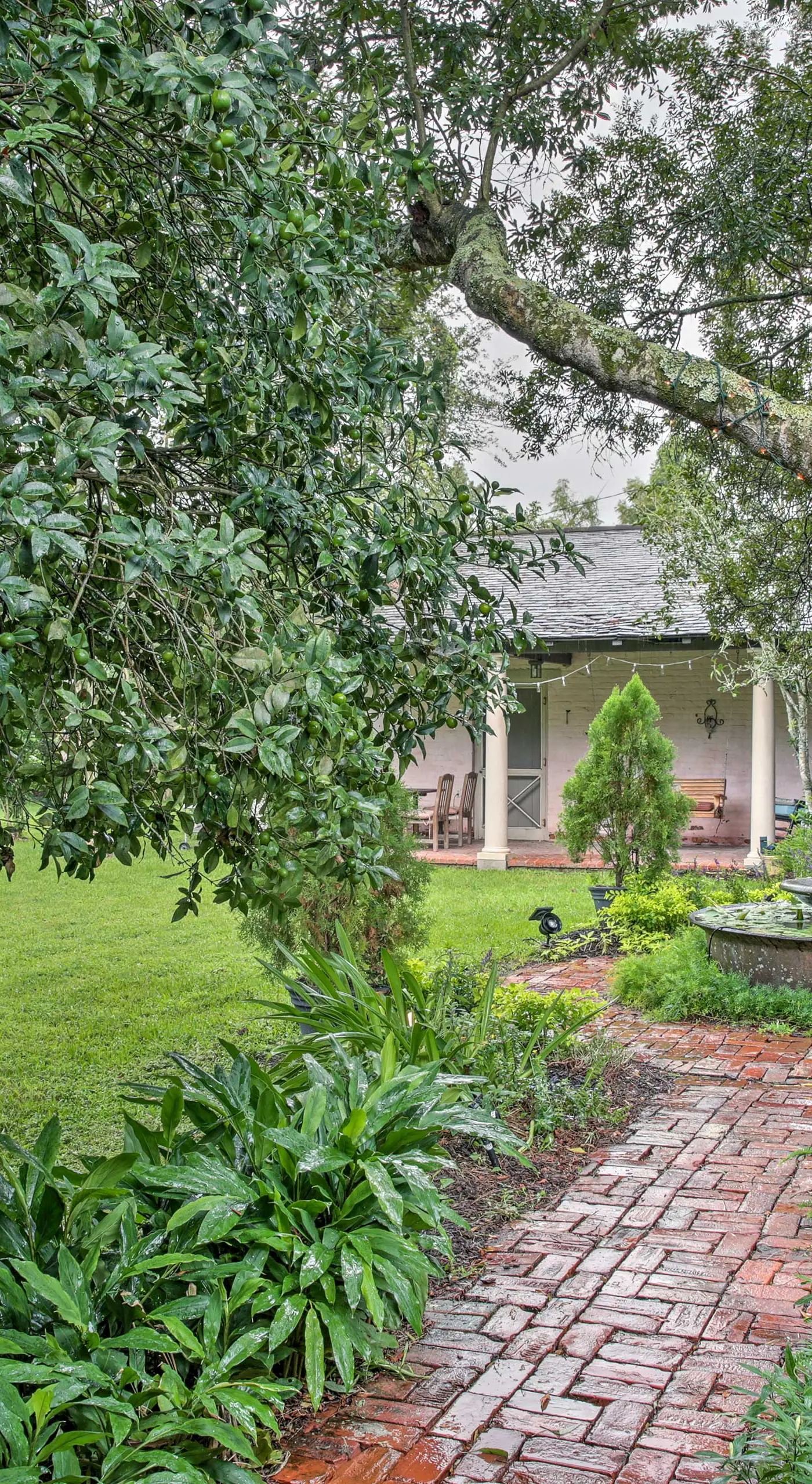 Historic Baton Rouge Vacation Rental: 6 Mi to LSU!