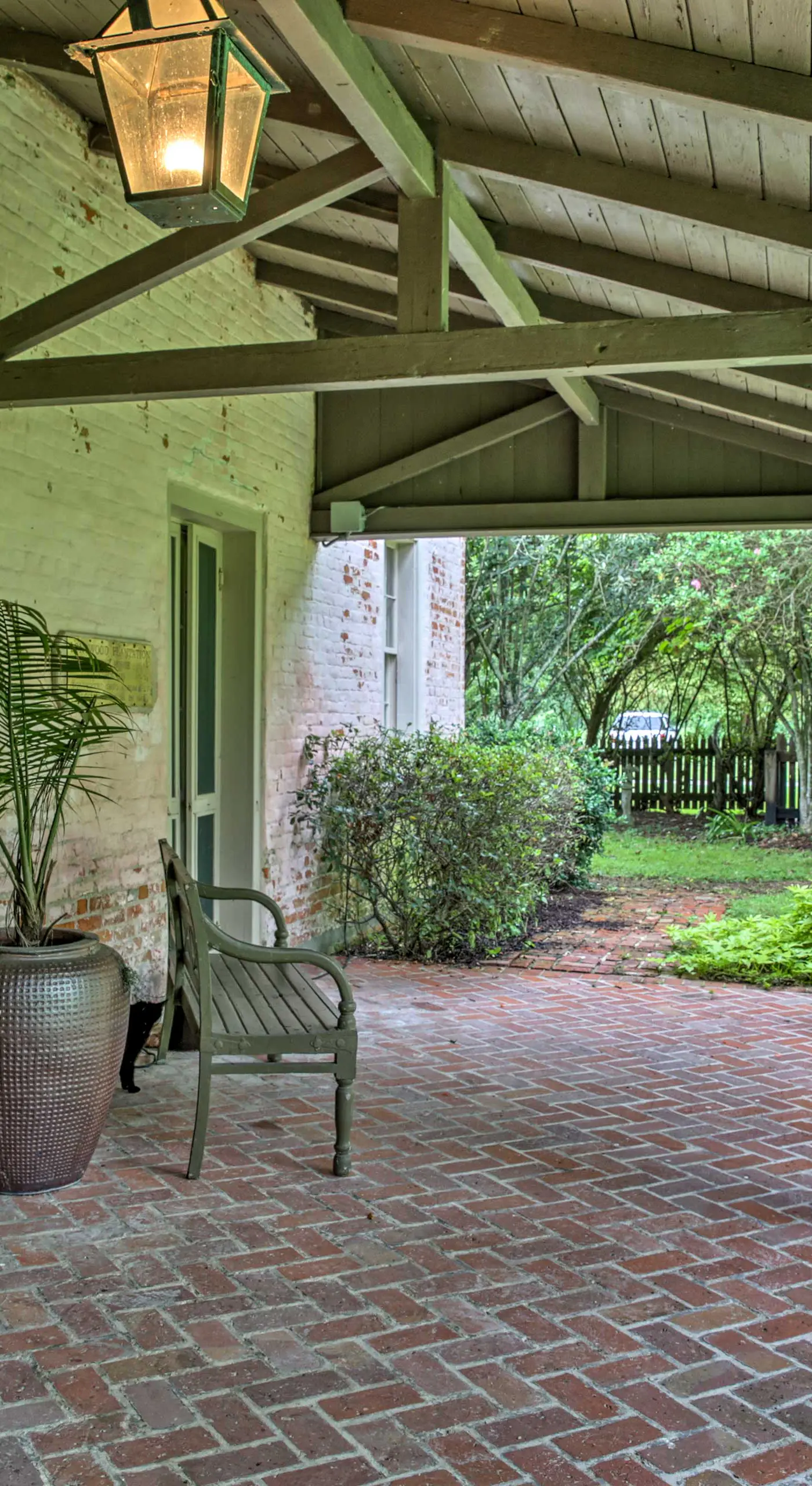 Historic Baton Rouge Vacation Rental: 6 Mi to LSU!
