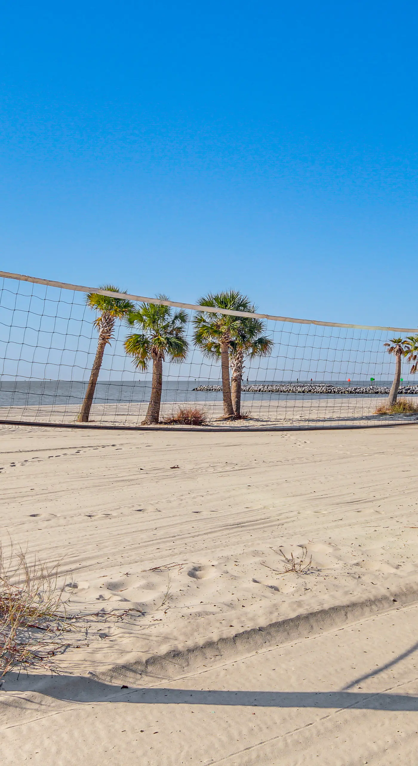 Beachfront Condo w/ Pool Access in Biloxi!