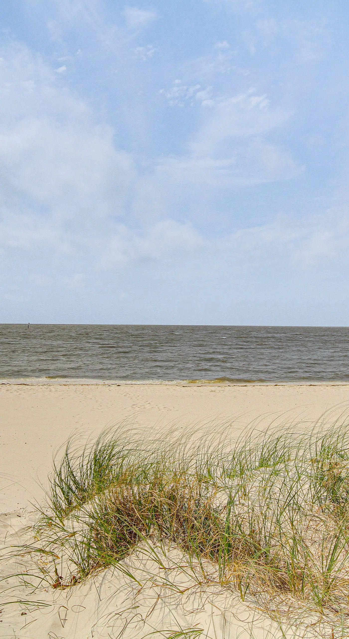 Airy Biloxi Condo w/ Patio: Walk to Beach!
