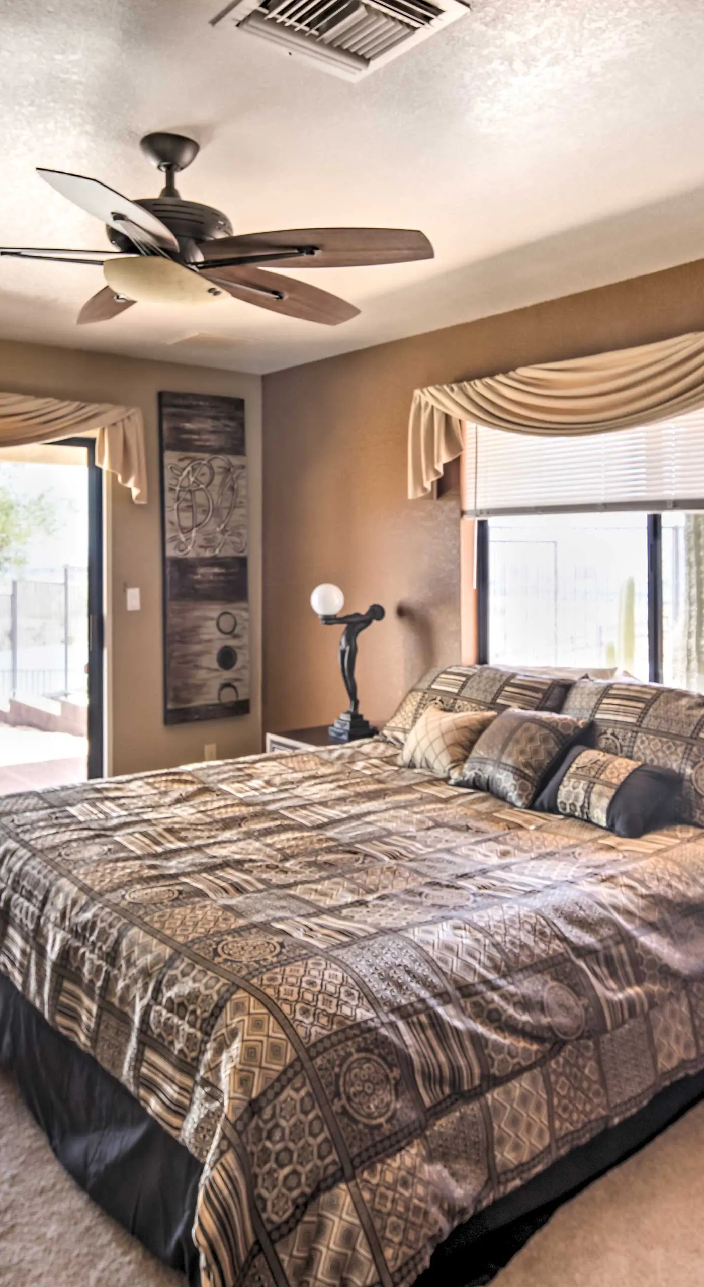 Bullhead City Home w/ Private Pool, Hot Tub & View