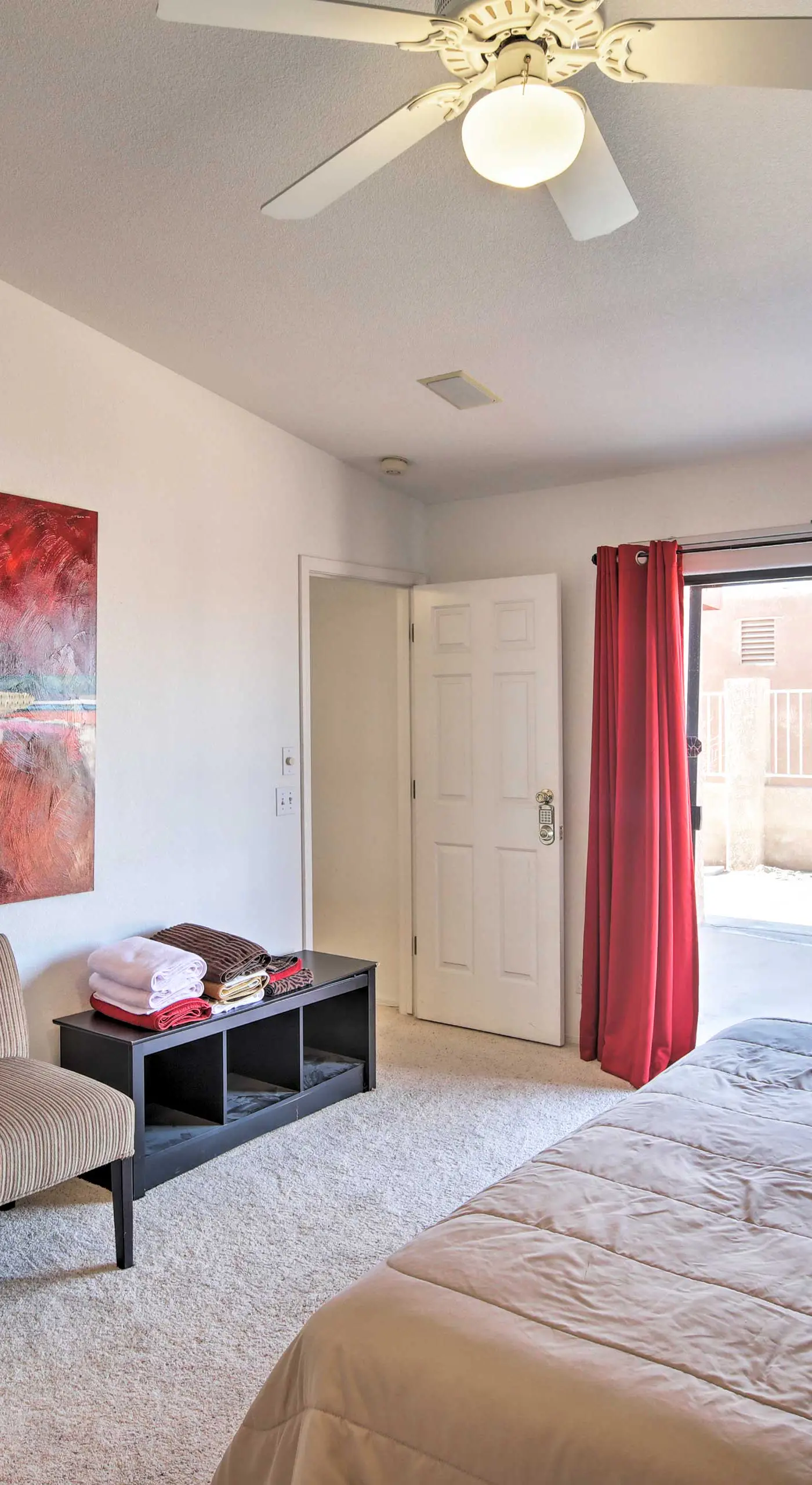 Patio, Rooftop Deck & Mtn Views: Lake Havasu Home!
