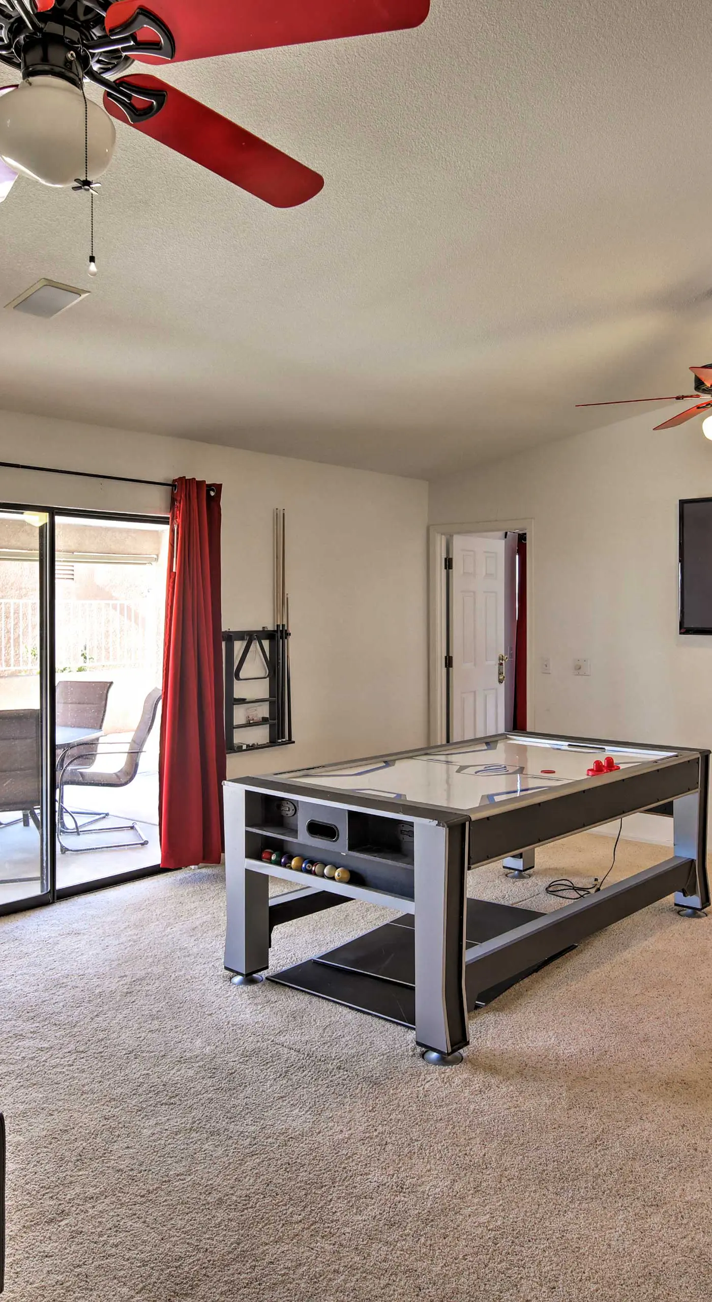 Patio, Rooftop Deck & Mtn Views: Lake Havasu Home!