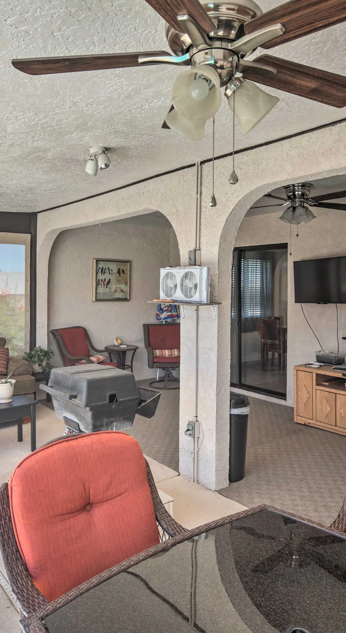 Lake Havasu Home w/ Pool - 2 Miles to Waterfront!
