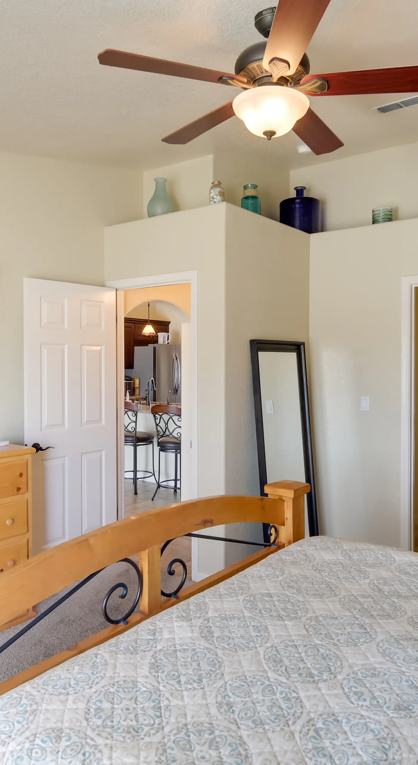 Pool, Hot Tub & Mtn Views: Lake Havasu City Home!