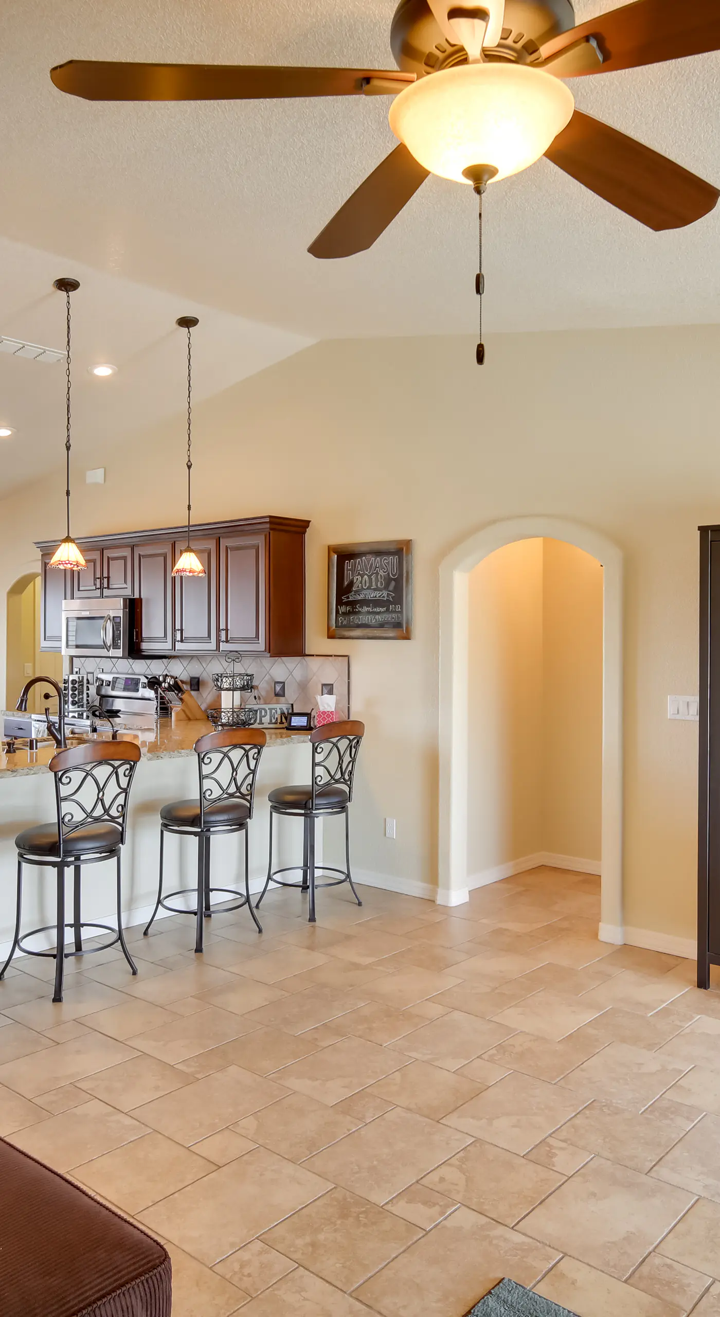 Pool, Hot Tub & Mtn Views: Lake Havasu City Home!