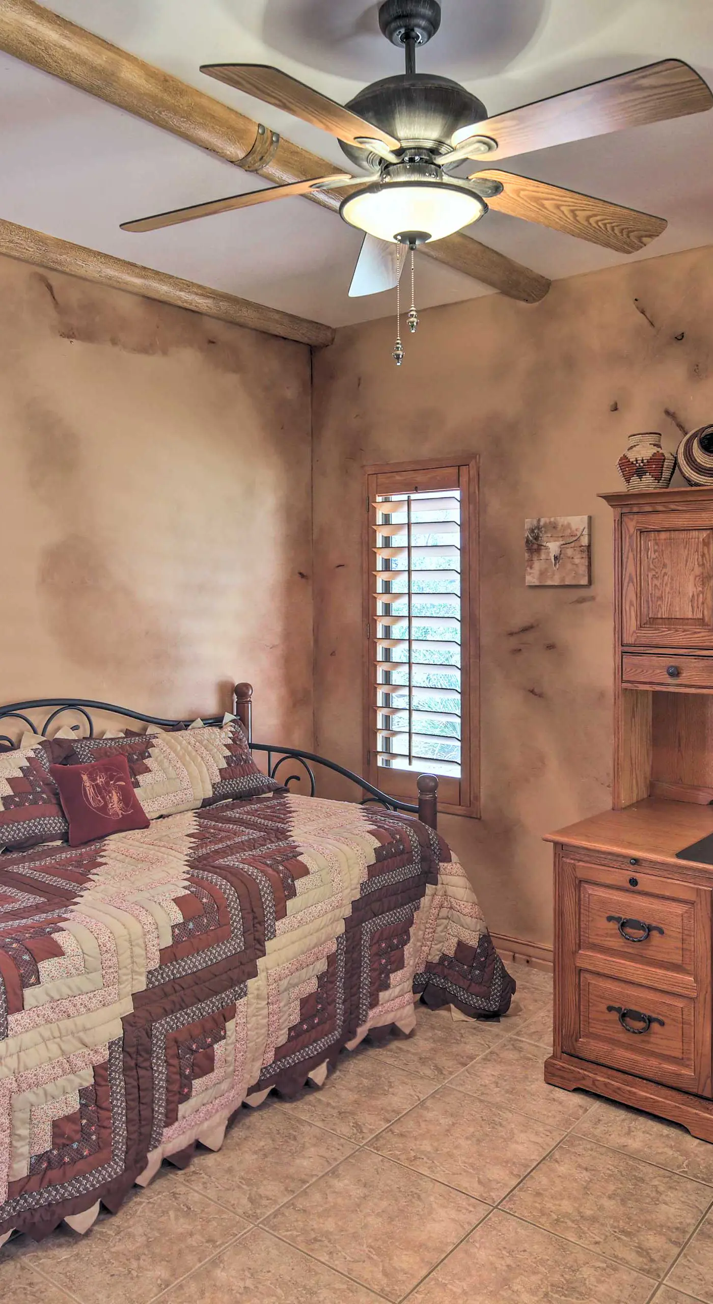 Patio, Grill & Yard: Pet-Friendly Lake Havasu Gem