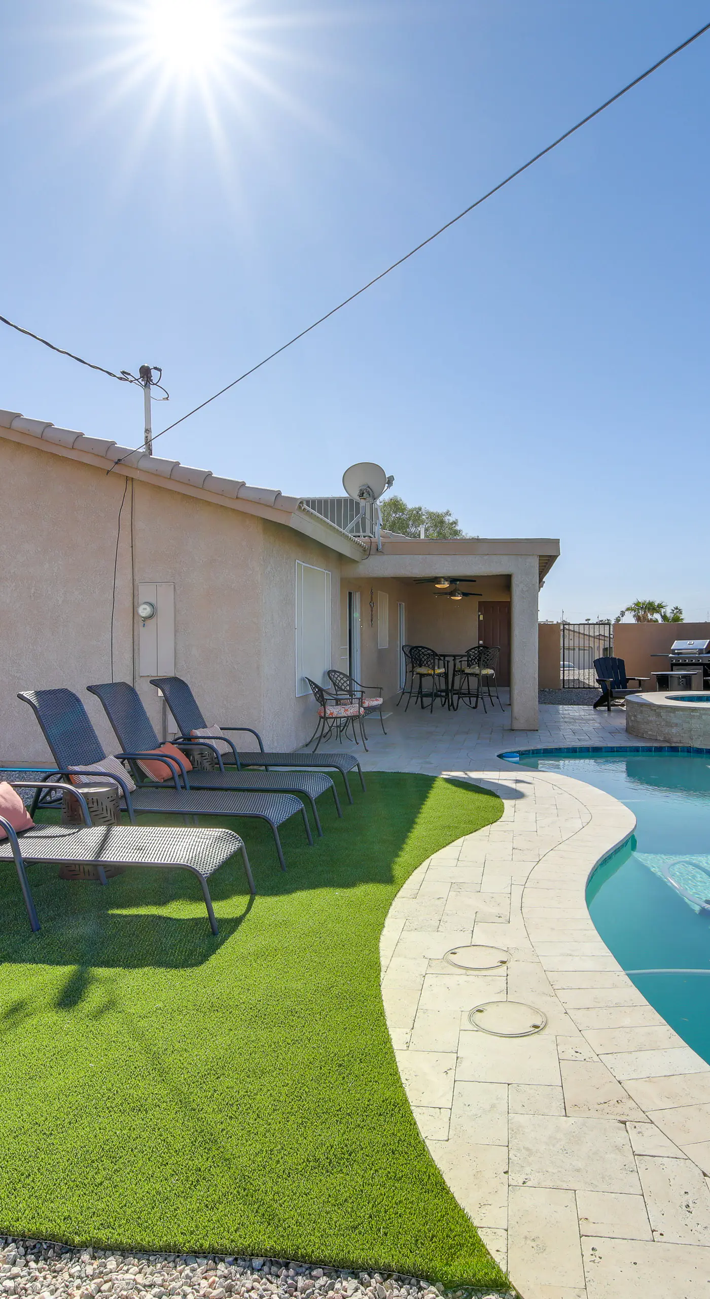 4 Mi to the Lake! Pet-Friendly Havasu Home