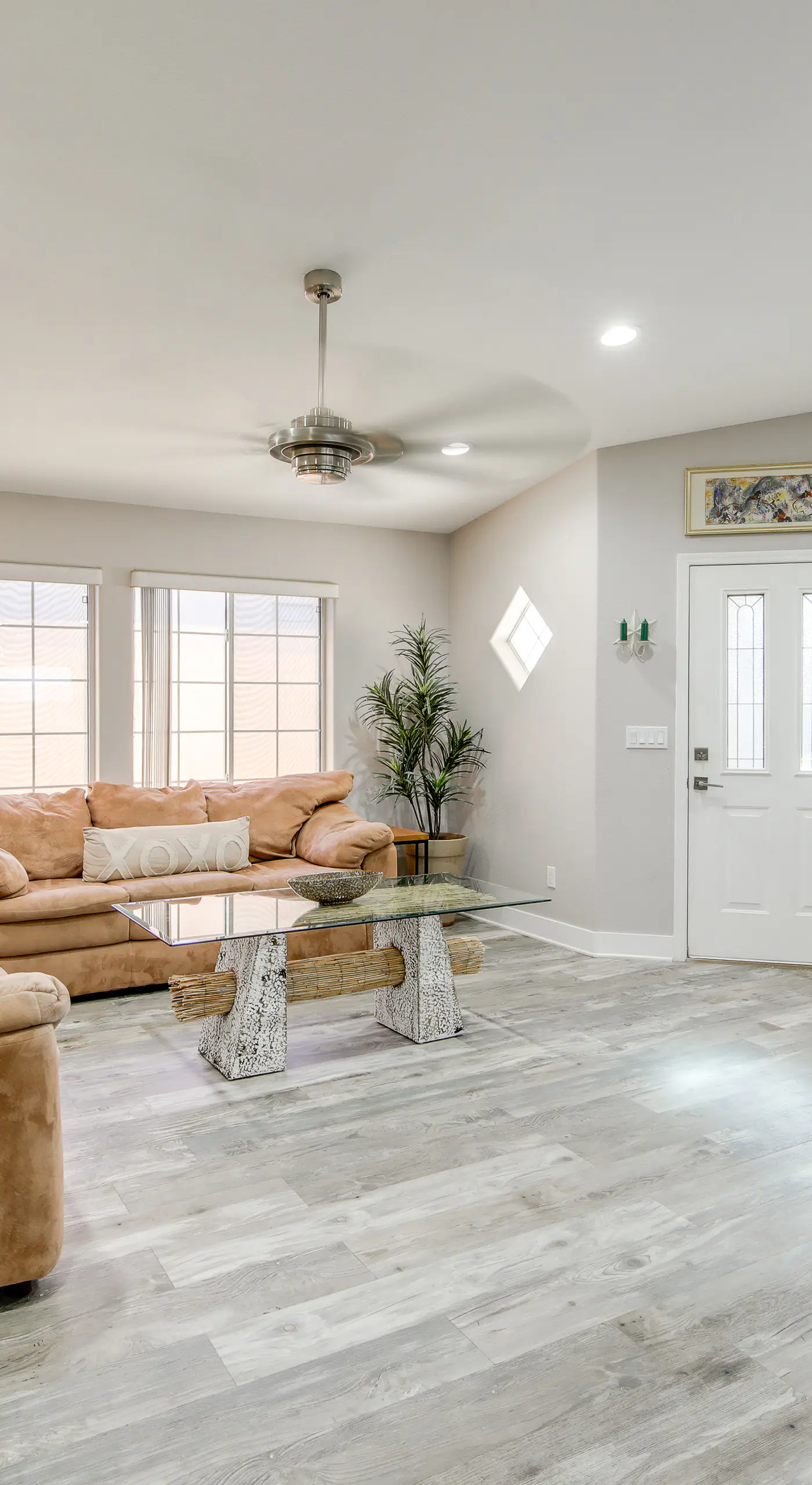 4 Mi to the Lake! Pet-Friendly Havasu Home