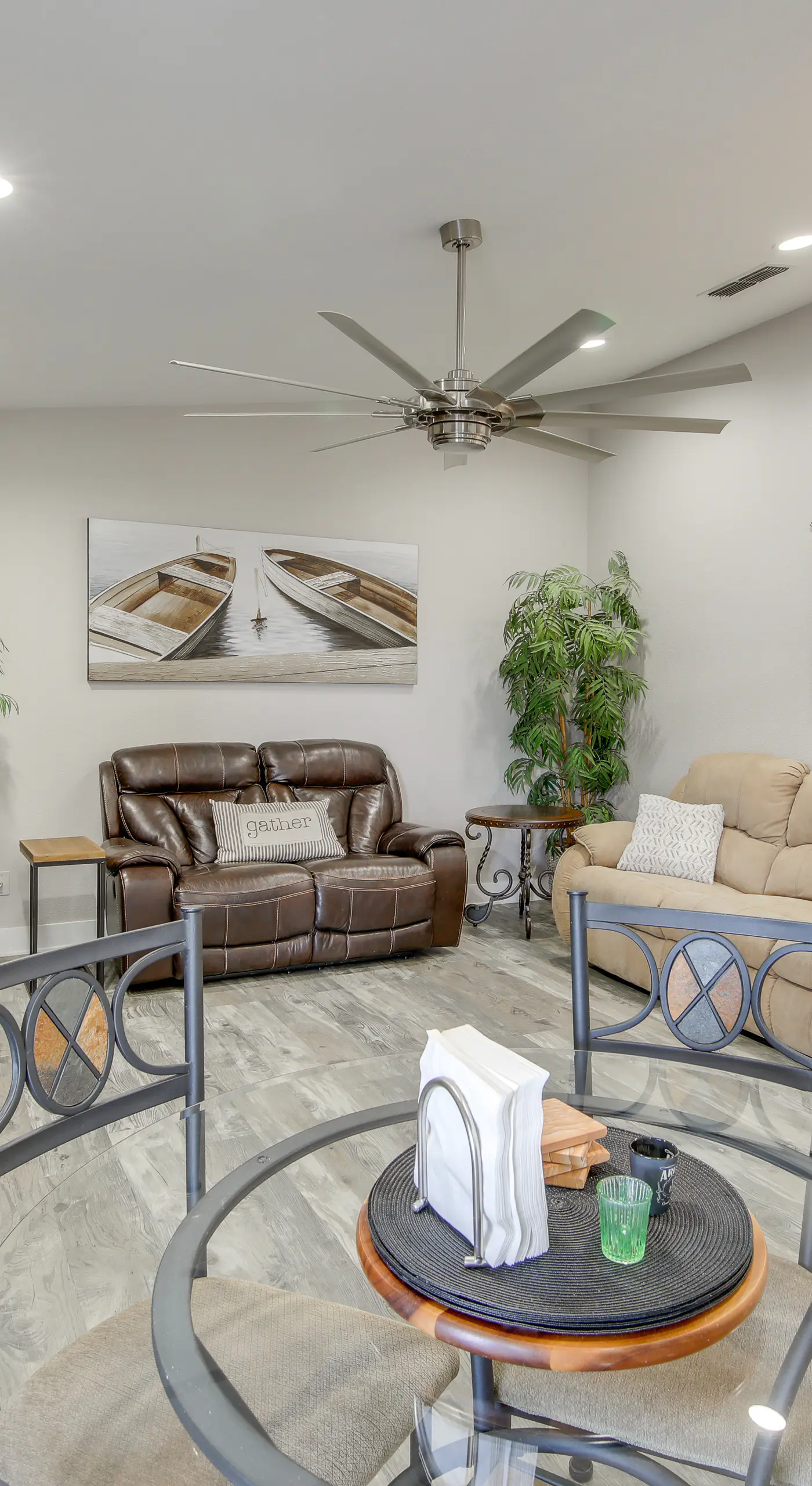 4 Mi to the Lake! Pet-Friendly Havasu Home