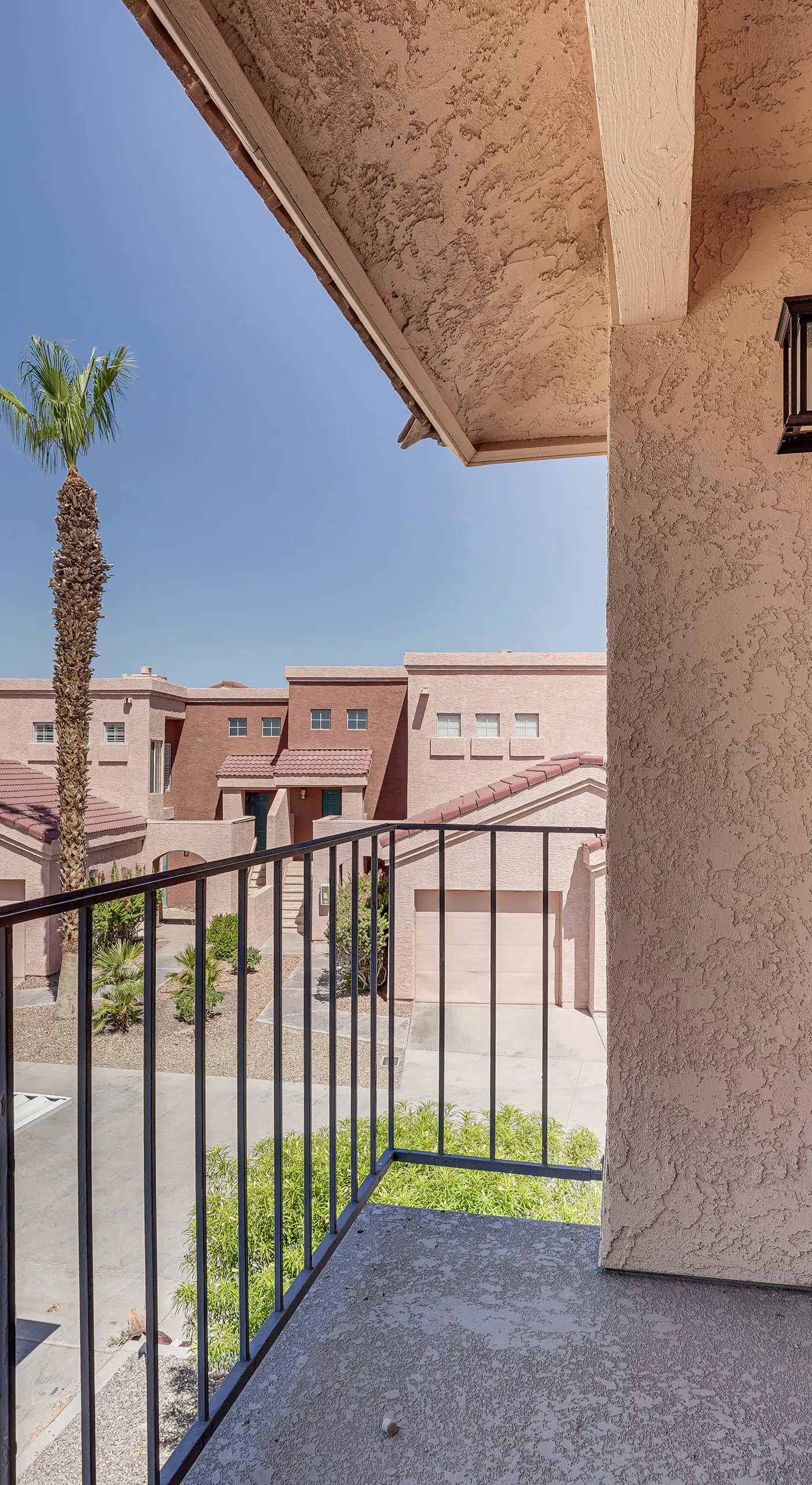 Walk to Lake Havasu Beaches: Condo w/ Pool Access!