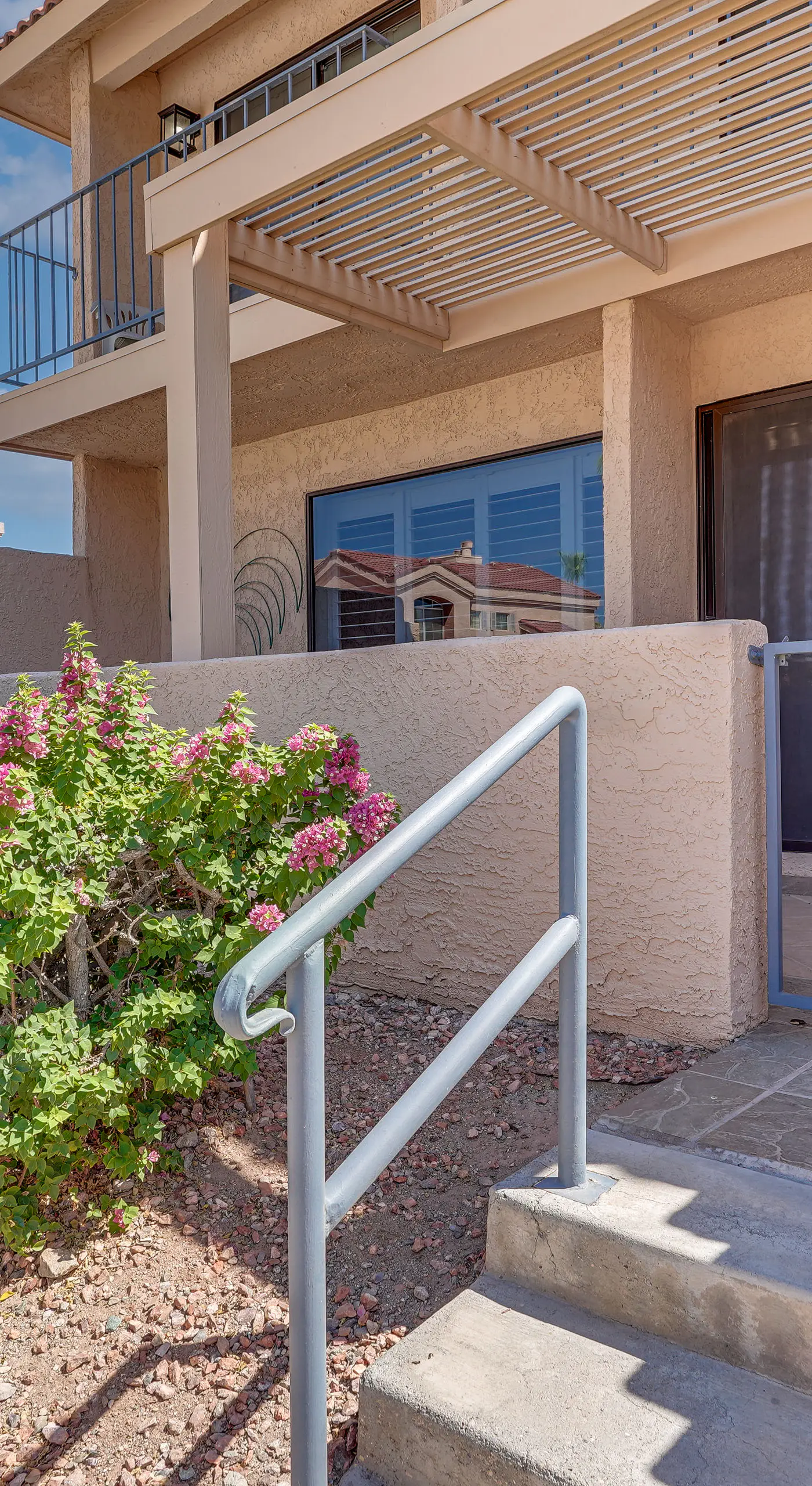 Walk to Lake Havasu Beaches: Condo w/ Pool Access!
