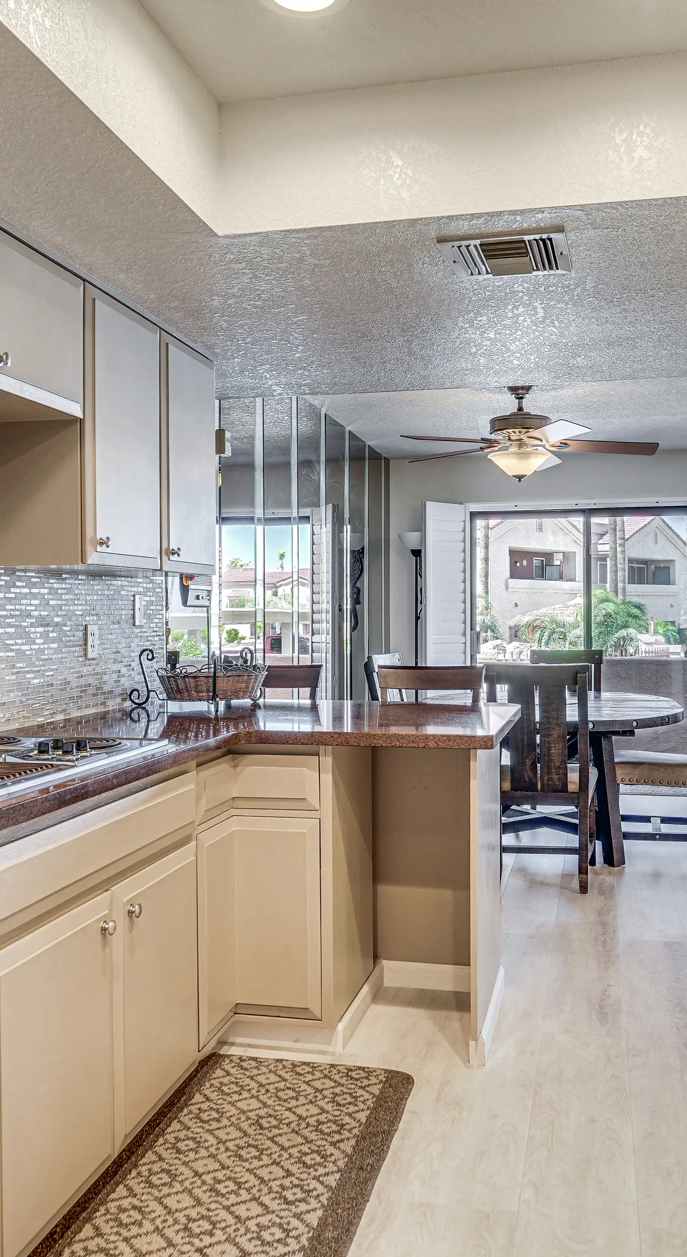 Walk to Lake Havasu Beaches: Condo w/ Pool Access!