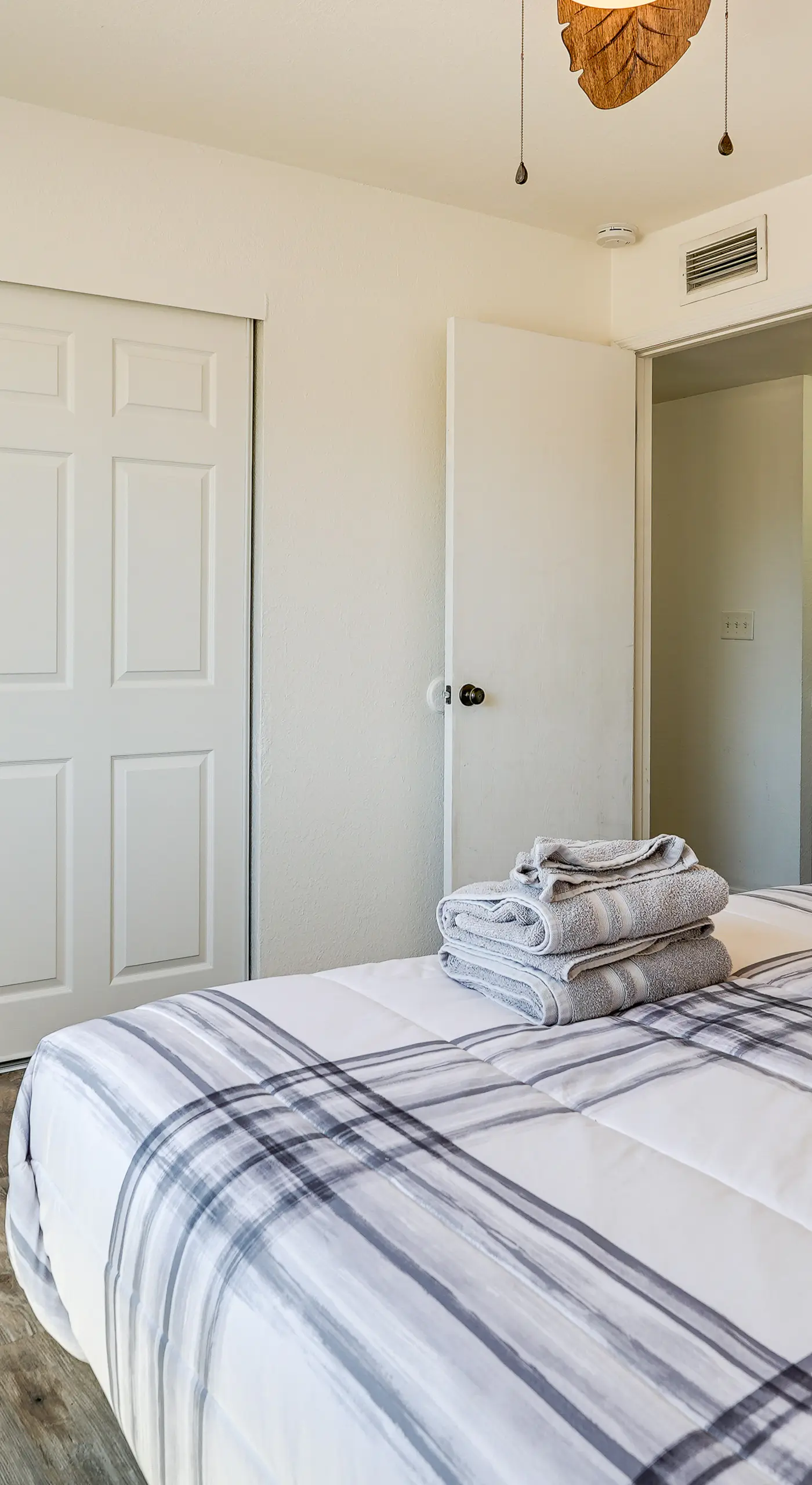 Water & Mtn-View Gem w/ Patio in Lake Havasu City