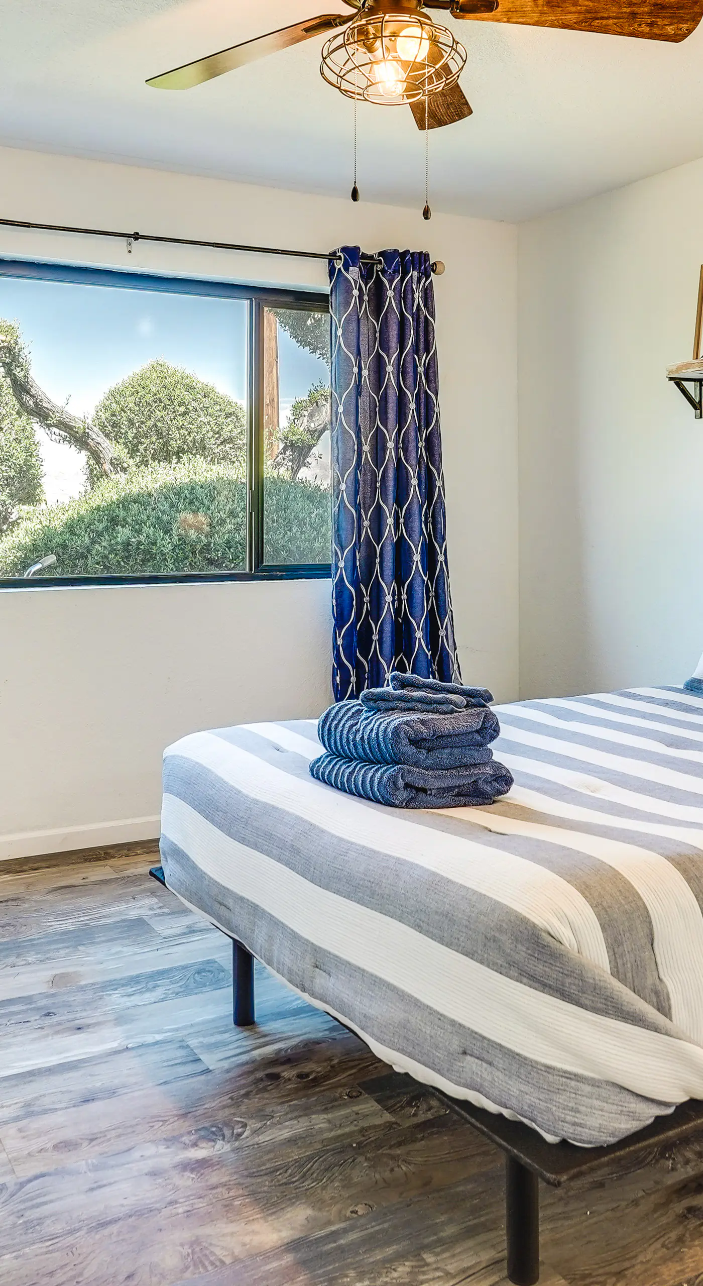Water & Mtn-View Gem w/ Patio in Lake Havasu City