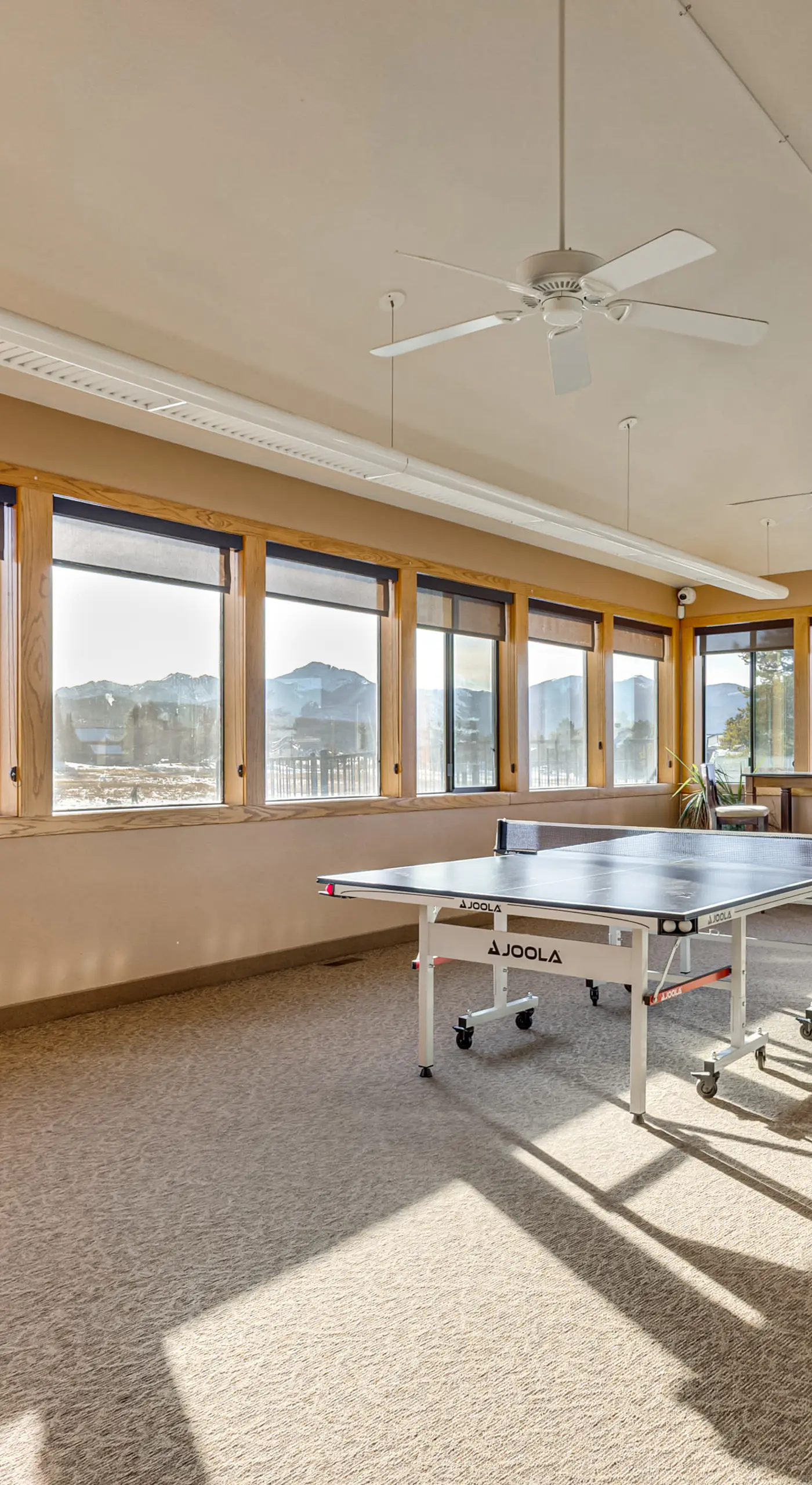 Cozy Condo: Steps to Free Winter Park Shuttle!