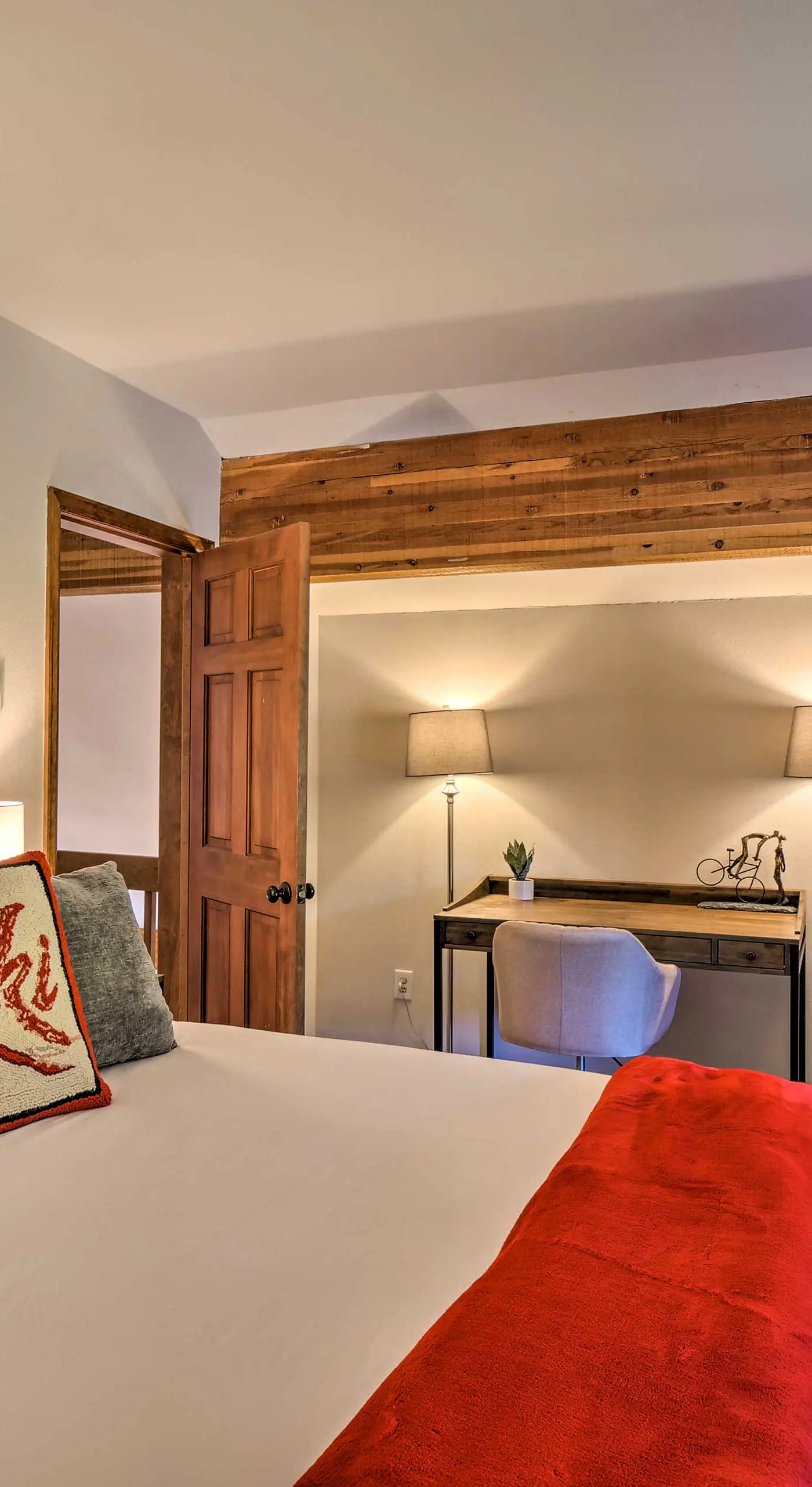 6 Mi to Breck Resort: Family Cabin w/ Game Room