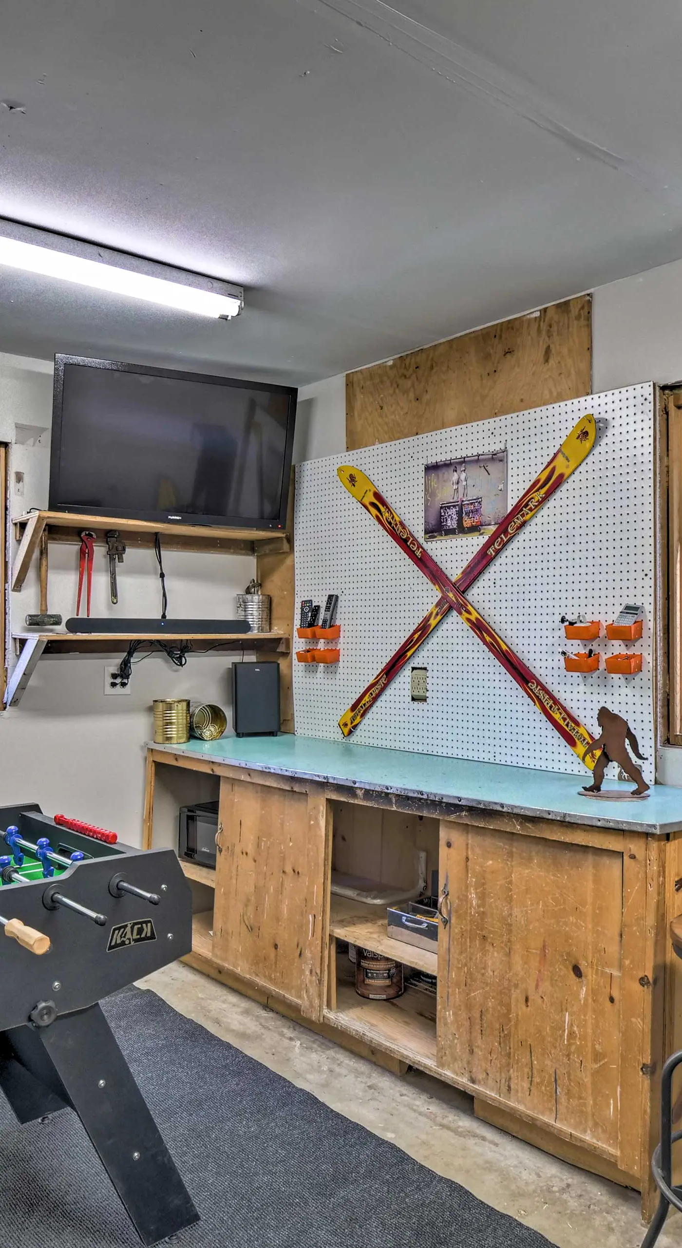 6 Mi to Breck Resort: Family Cabin w/ Game Room