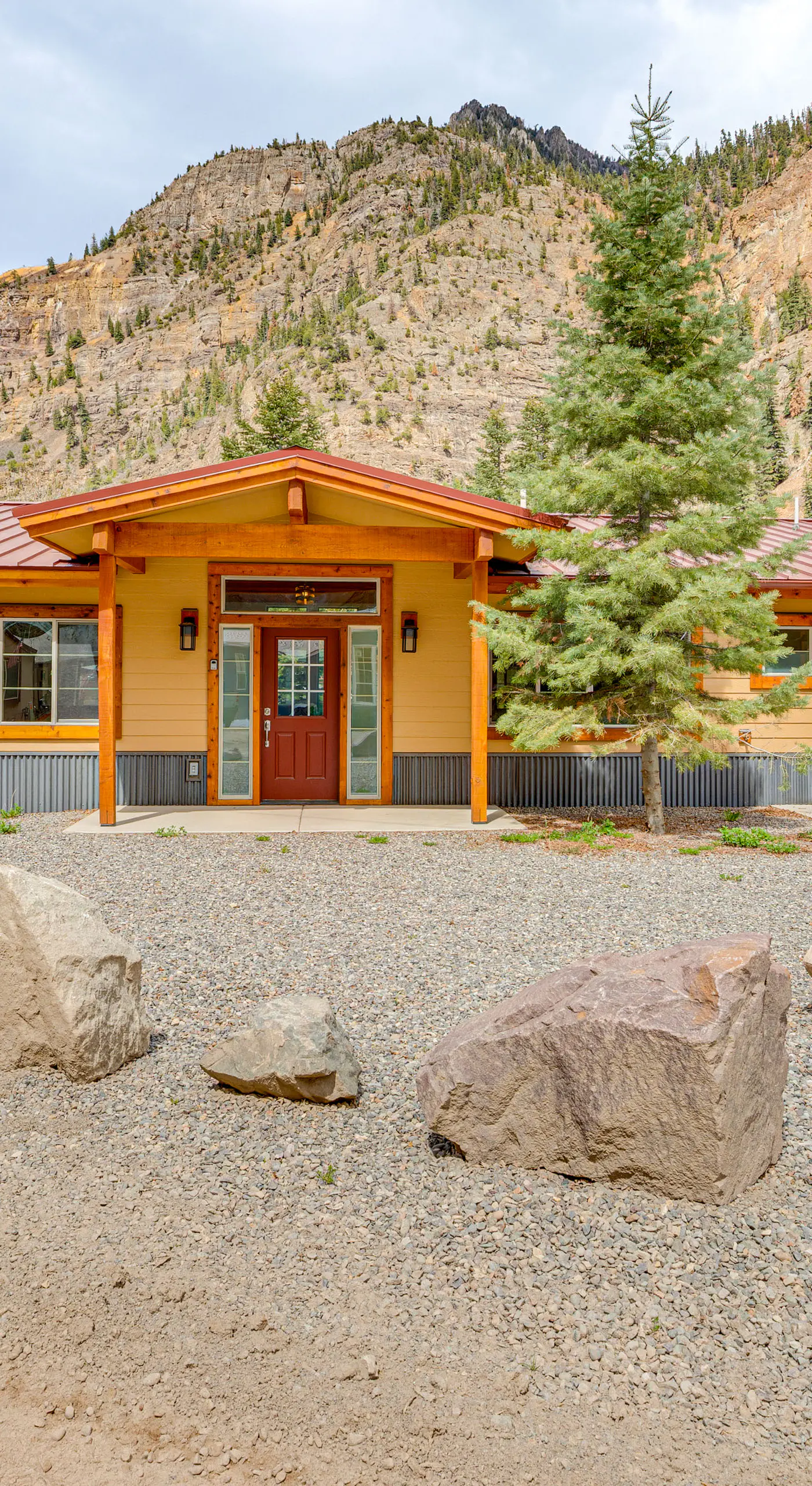 On-Site River Access: Mtn-View Ouray Oasis!