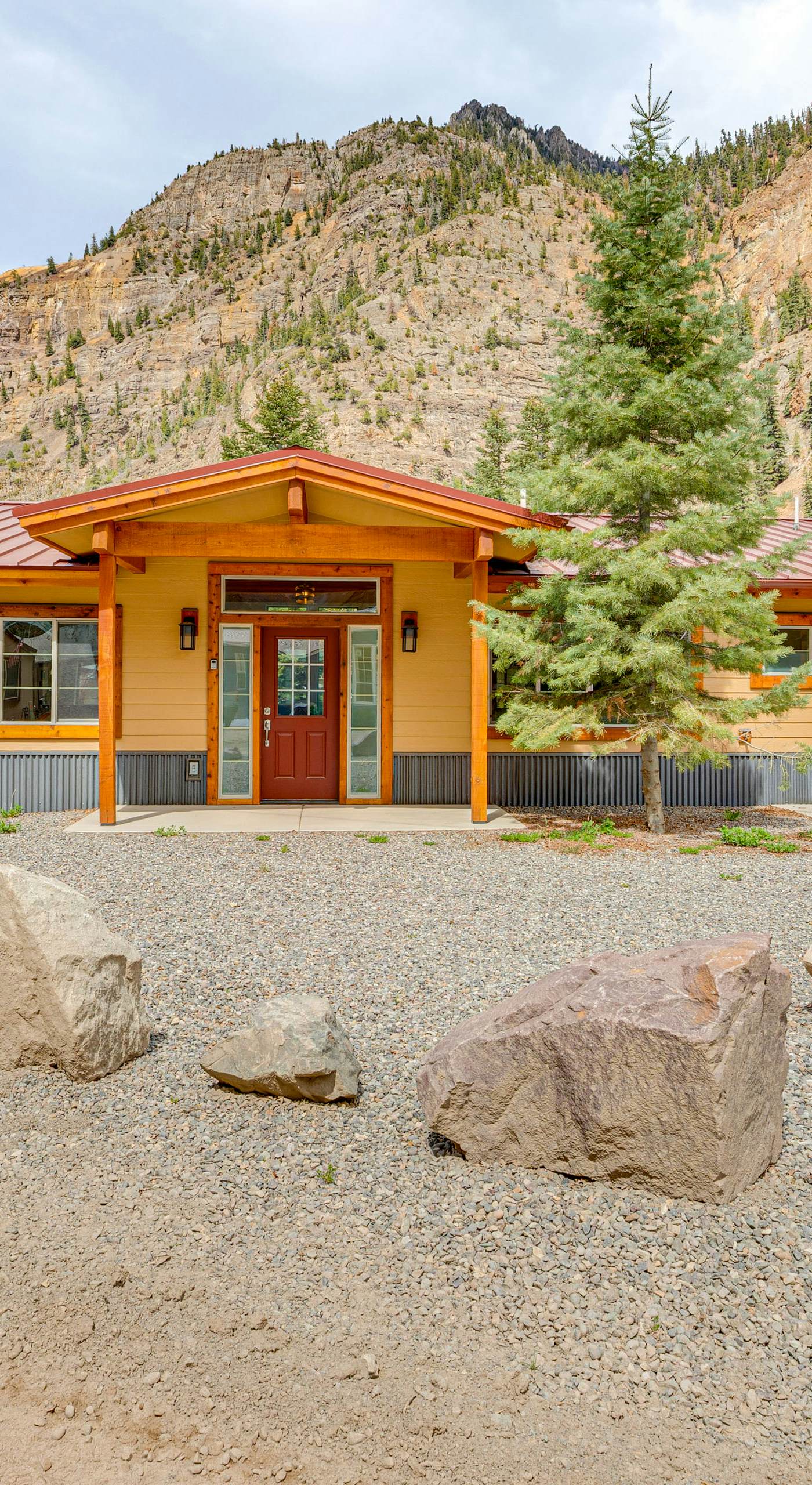 On-Site River Access: Mtn-View Ouray Oasis!