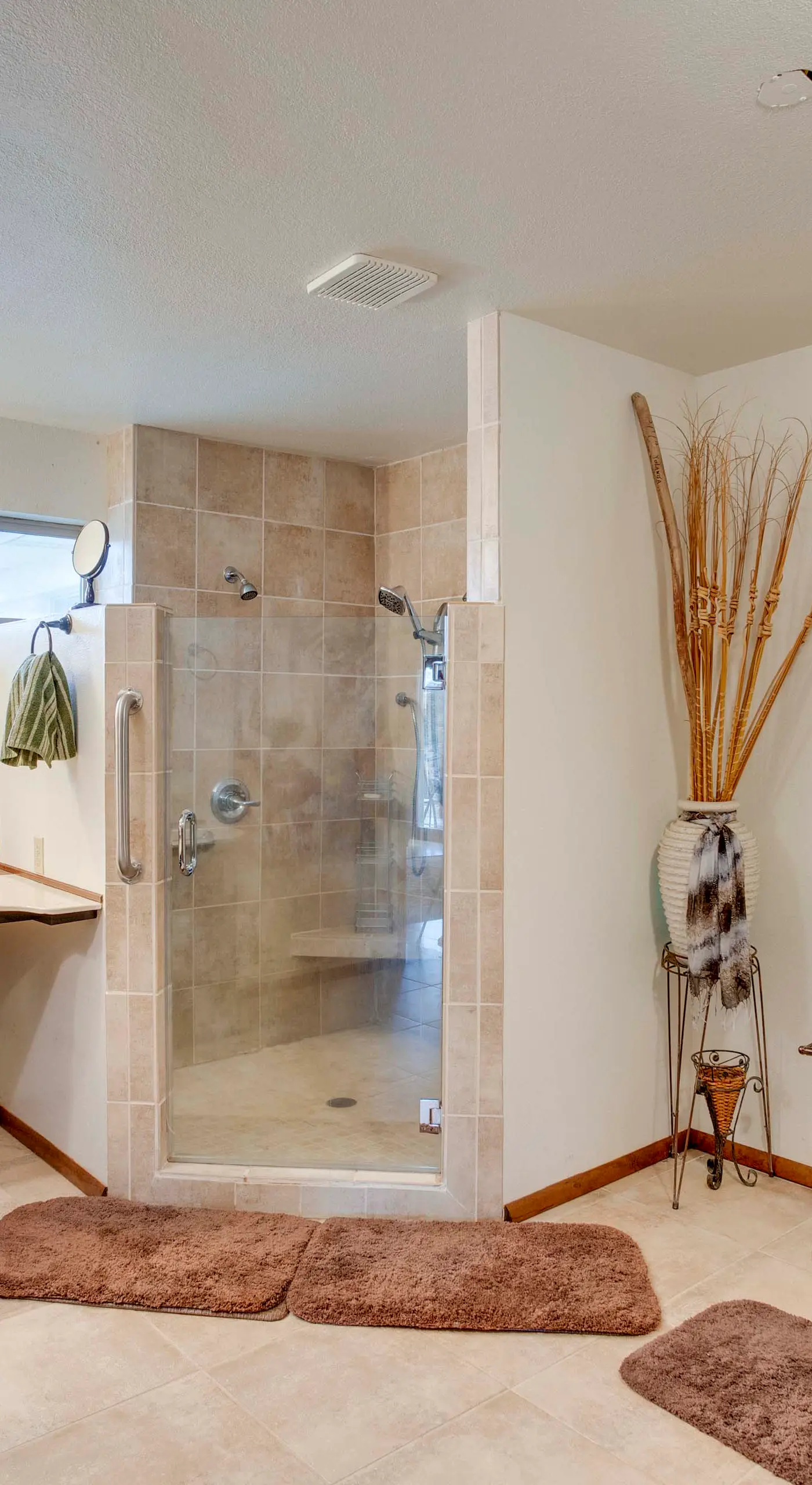 Spacious Grand Junction Home Rental w/ Mtn Views!