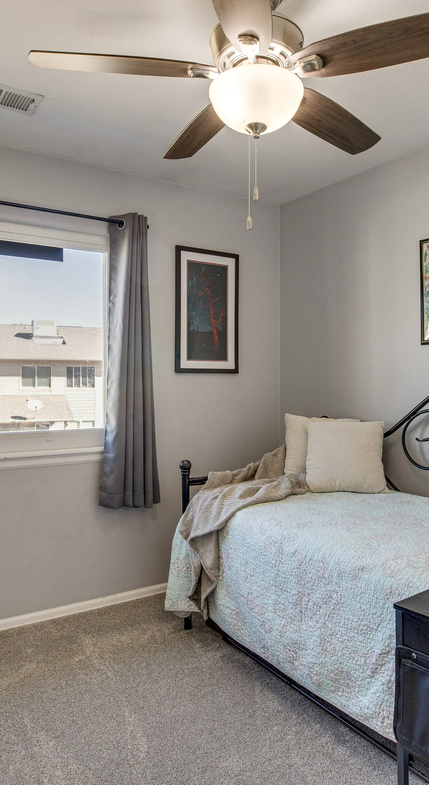 4 Mi to Main St: Grand Junction Townhome w/ Patio!