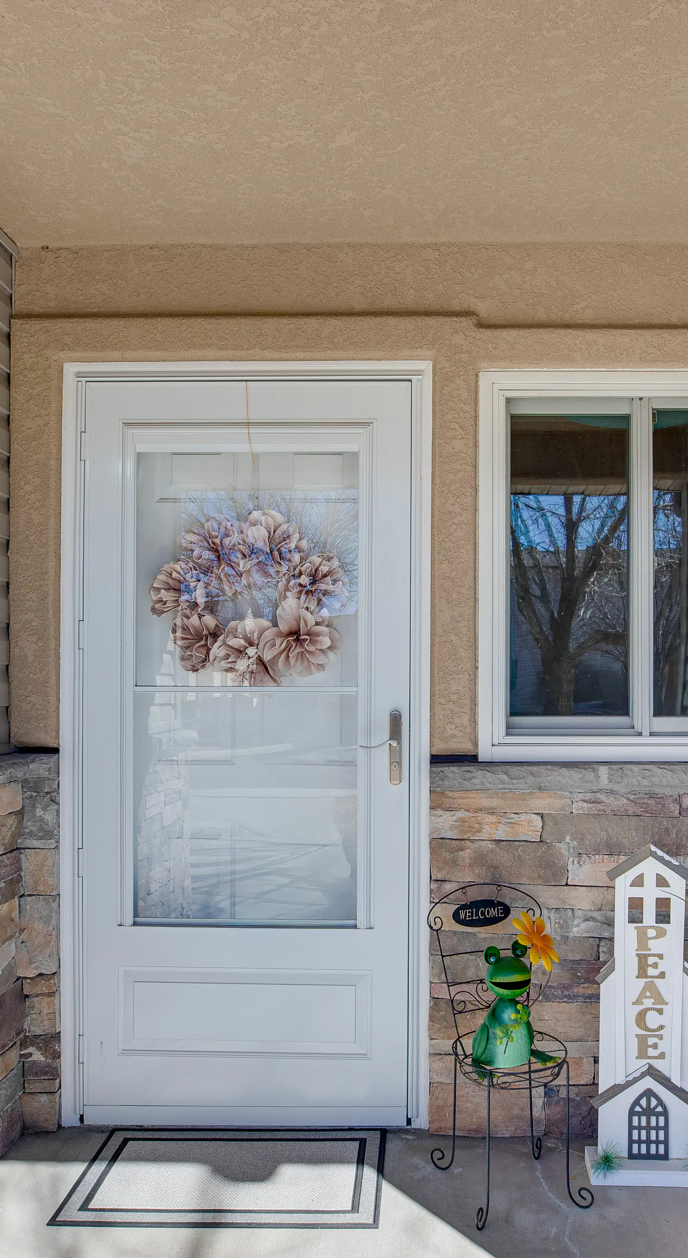 4 Mi to Main St: Grand Junction Townhome w/ Patio!